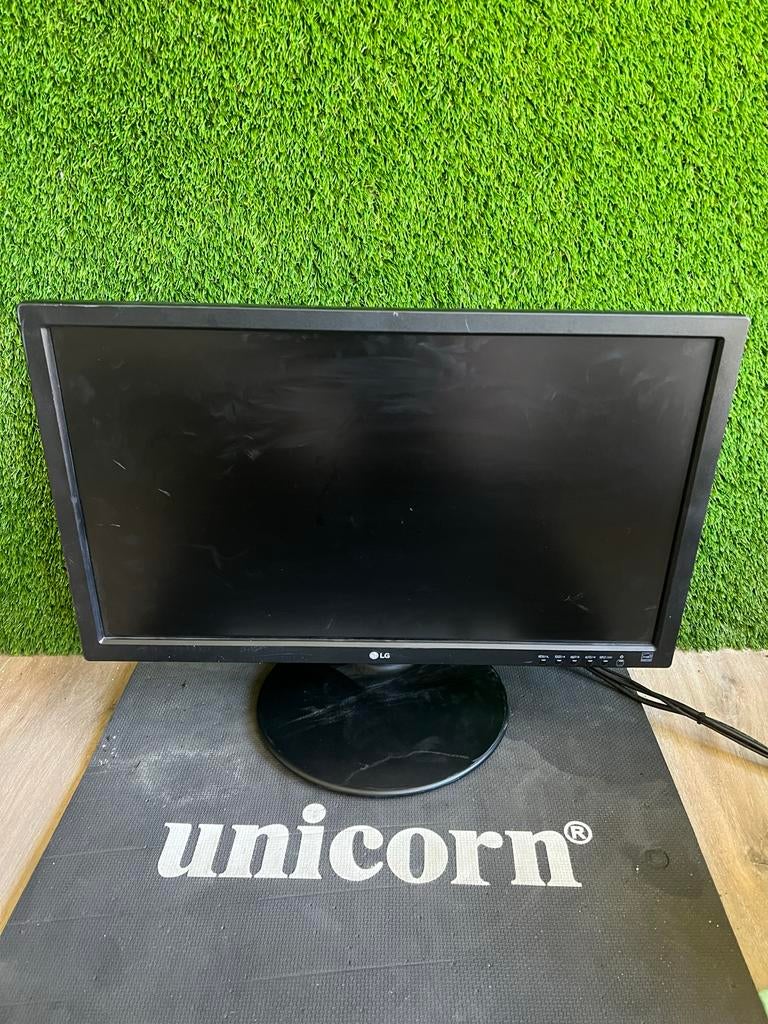 LG Monitor - eventueel 3 stuks te koop!, Computers en Software, Monitoren, Ophalen, Gebruikt, IPS, Full HD