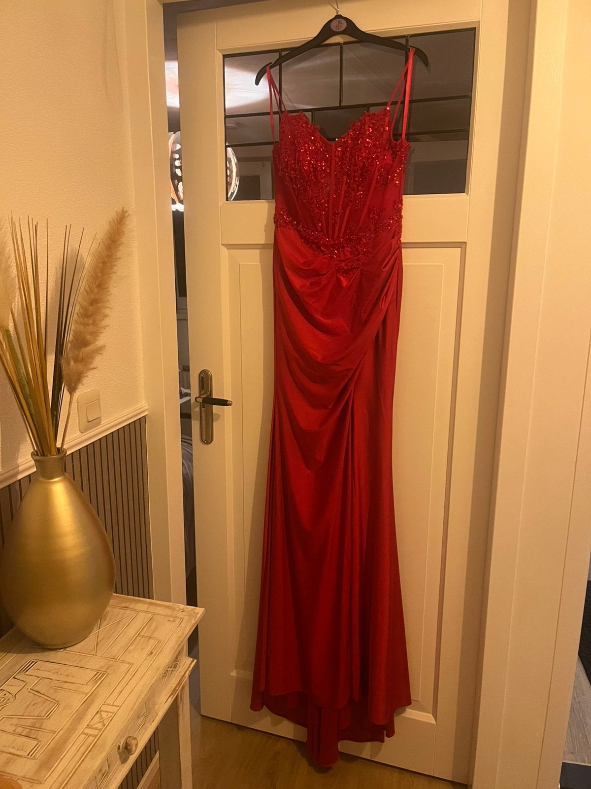 Prachtige rode galajurk van Dream Dresses, maat S, Kleding | Dames, Jurken, Ophalen of Verzenden, Zo goed als nieuw, Maat 36 (S)