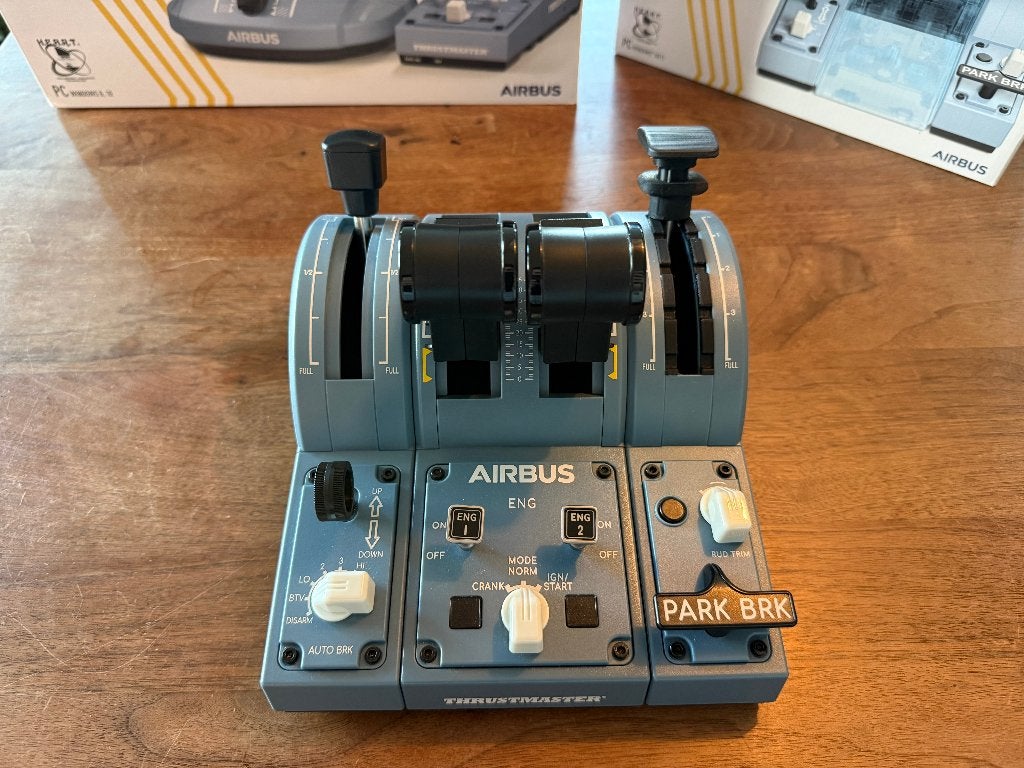 Thrustmaster Airbus Throttle Quadrant - Captain Pack, Ophalen of Verzenden, Zo goed als nieuw, Thrustmaster TCA