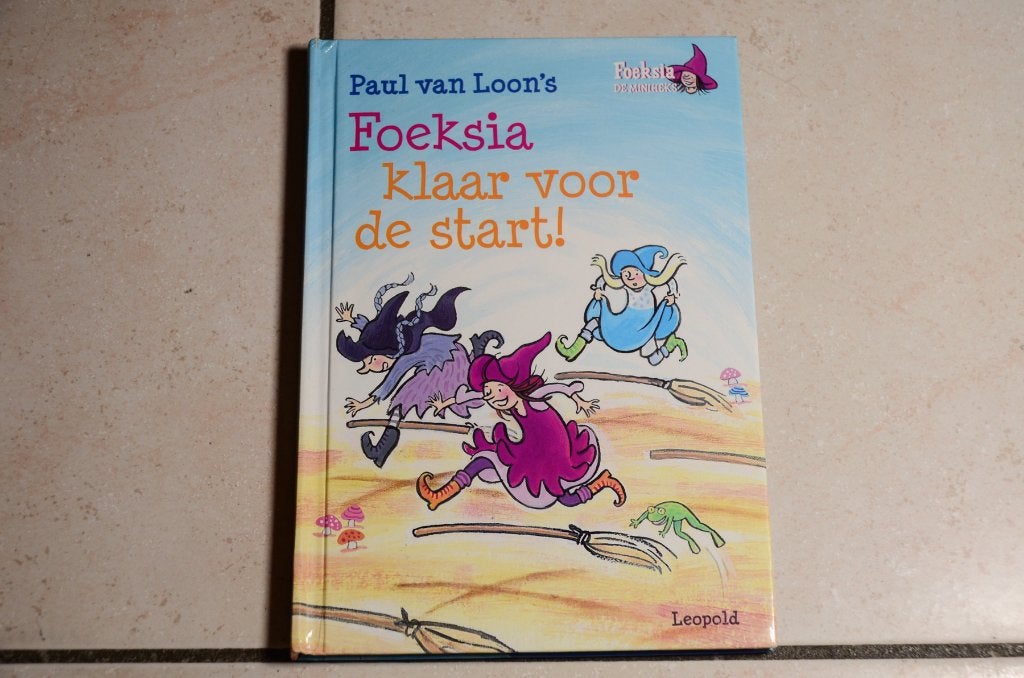 Foeksia klaar voor de start! / Paul van Loon AVI E4  , Ophalen of Verzenden, Zo goed als nieuw, Fictie algemeen