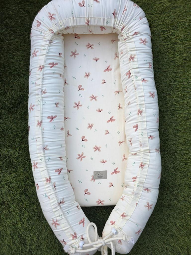 Cam Cam Copenhagen babynest met bloemenprint, Ophalen of Verzenden, Zo goed als nieuw