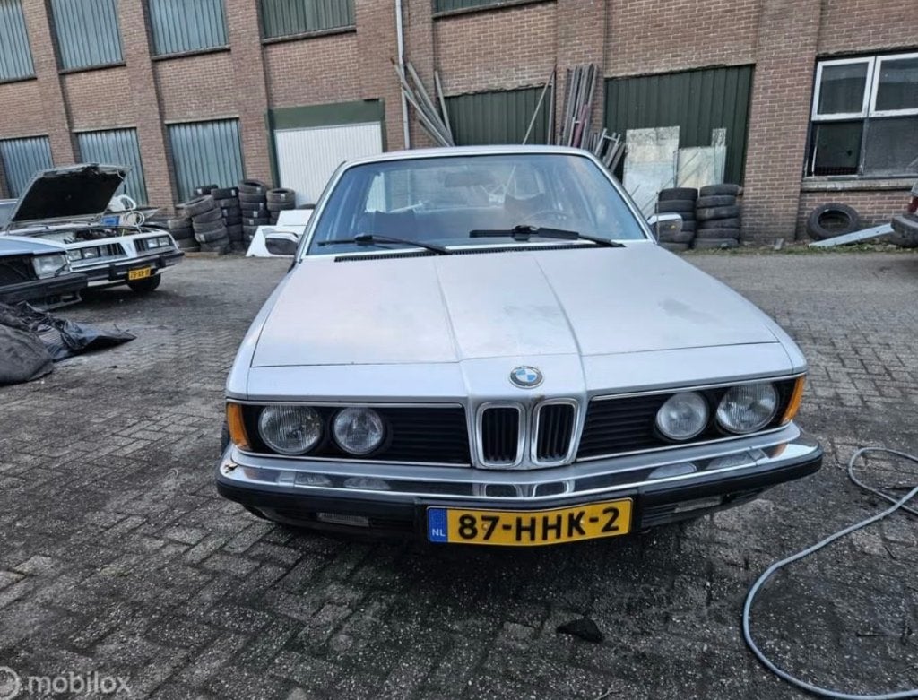 BMW 7-Serie 2.8 I 728 1983 Grijs, Auto's, BMW, 183 pk, Stof, Particulier, 1600 kg