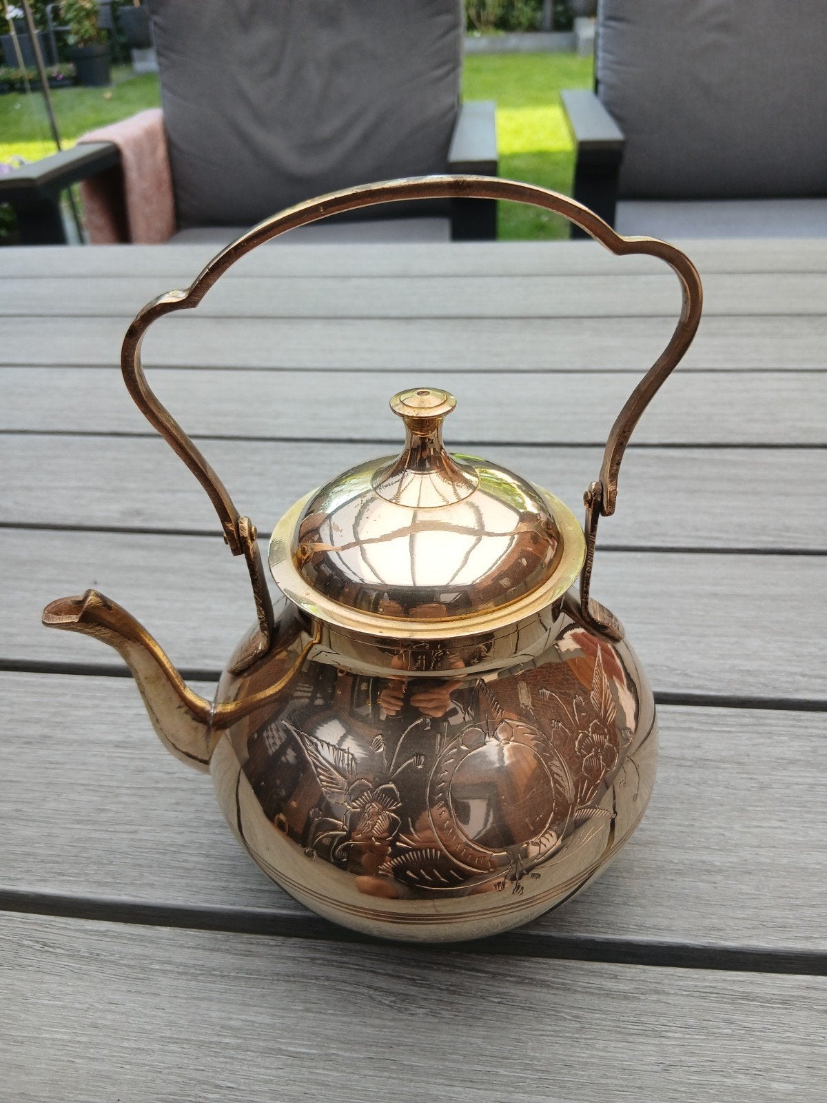 Antieke Marokkaanse theepot - Koper met gravures, Ophalen of Verzenden