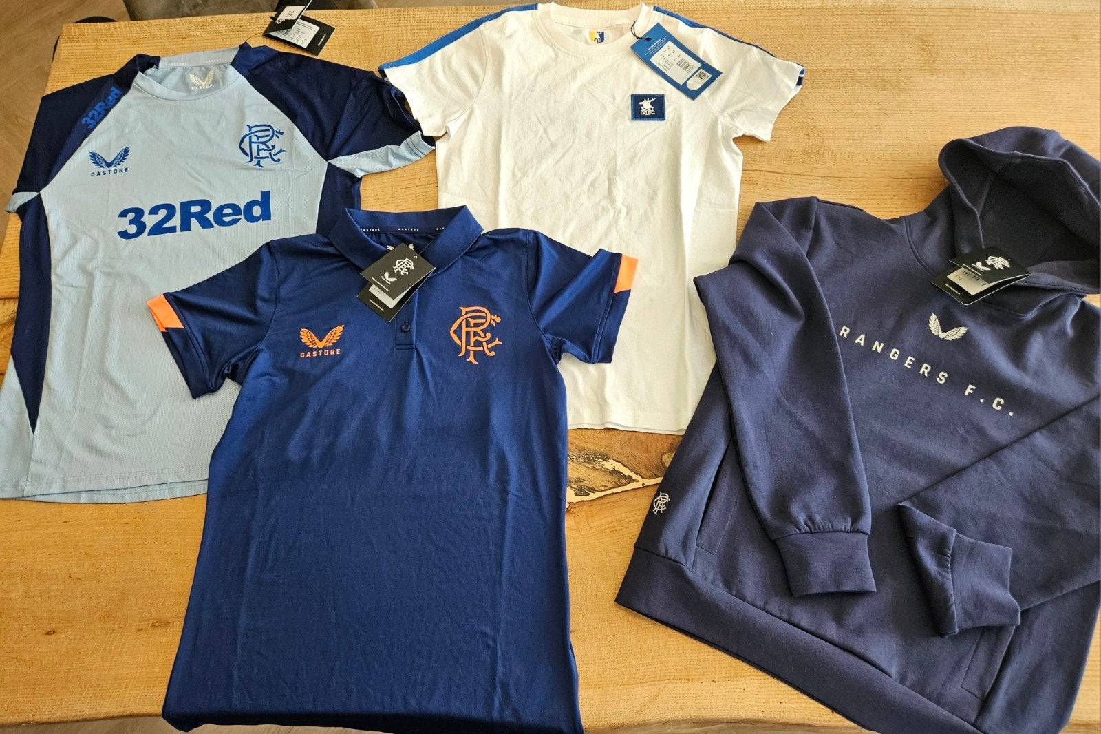 Rangers & Mansfield Town shirts + Rangers hoodie (nieuw), Kleding | Dames, Ophalen of Verzenden, Nieuw, Maat 36 (S), Lange mouw
