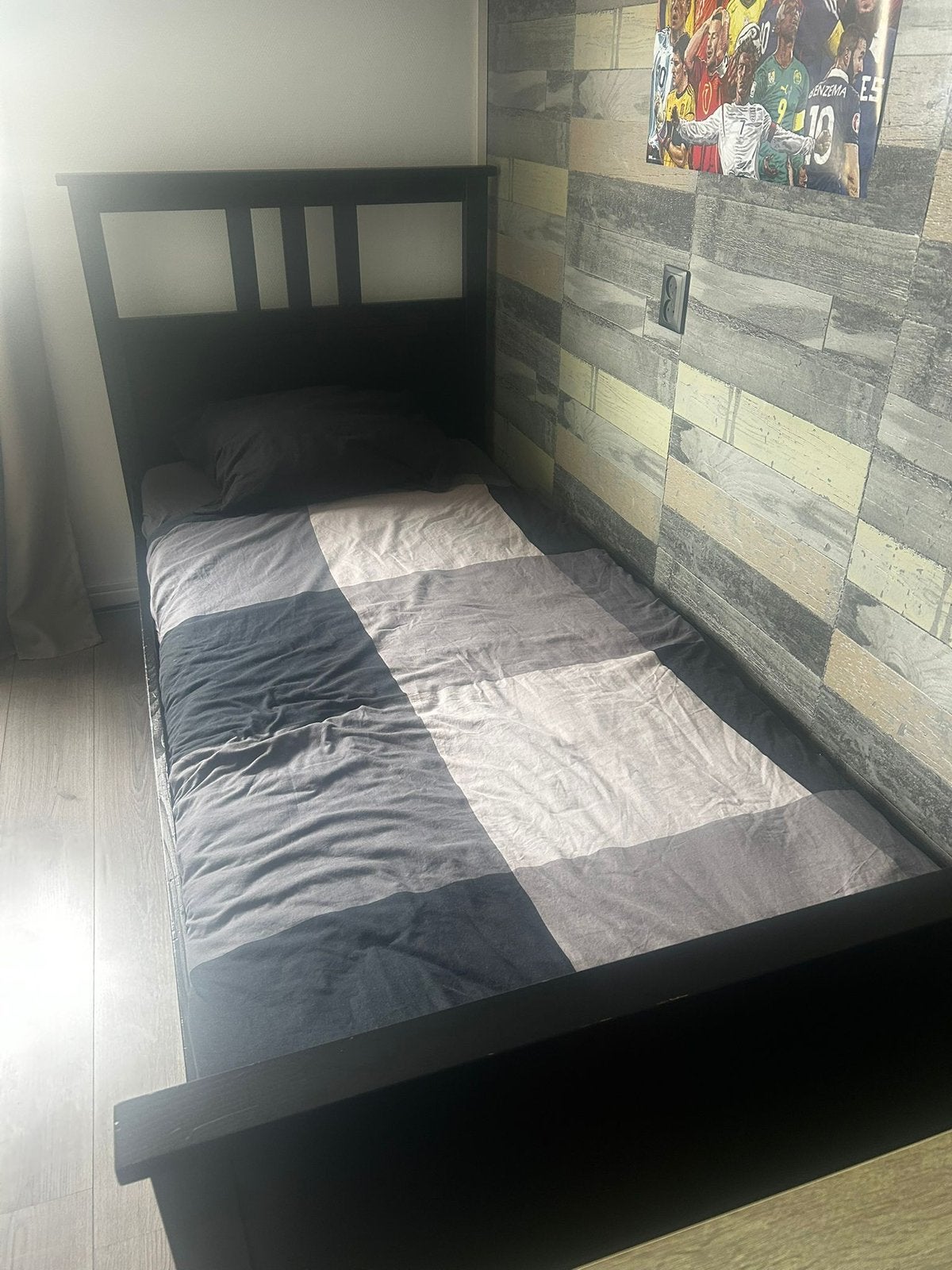 Bed 90/200 incl lattenbodem, Ophalen, 90 cm, Eenpersoons, Zwart