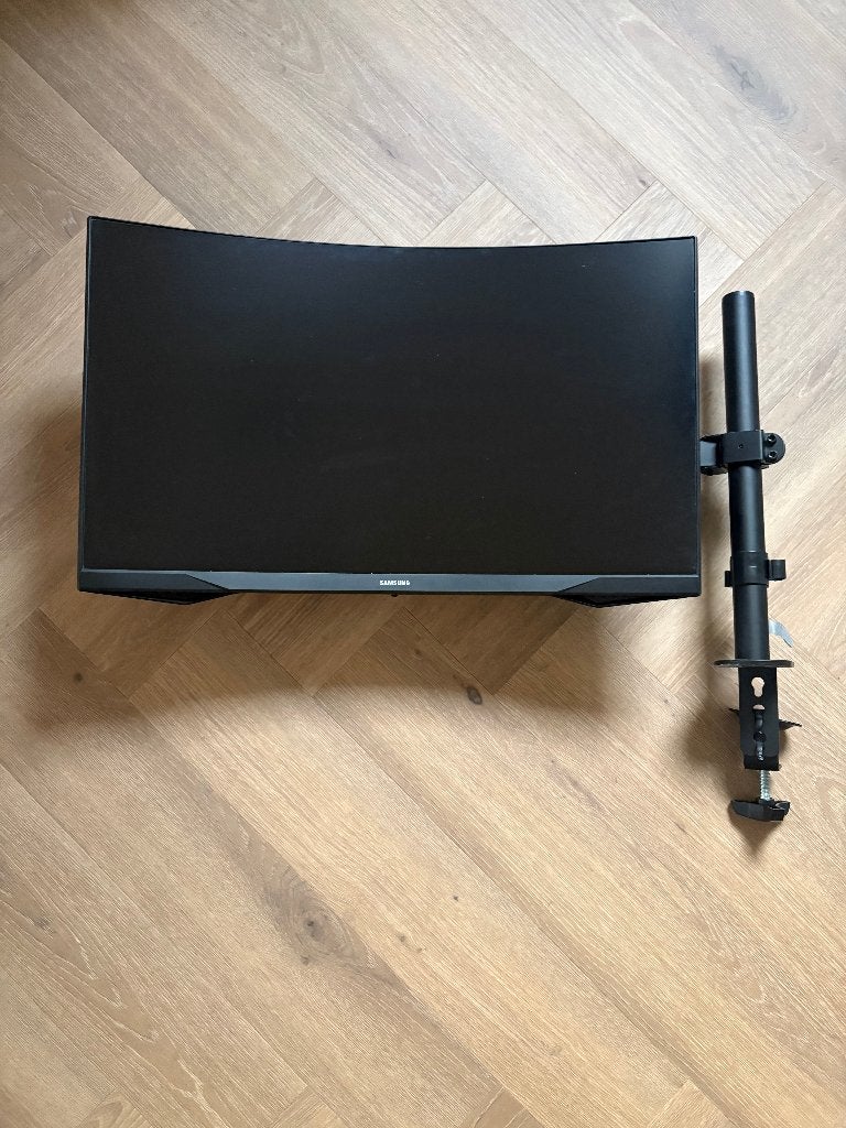 Samsung odyssey g5 27inch 144hz gaming monitor met arm, 101 t/m 150 Hz, VA, Minder dan 1 ms, DisplayPort