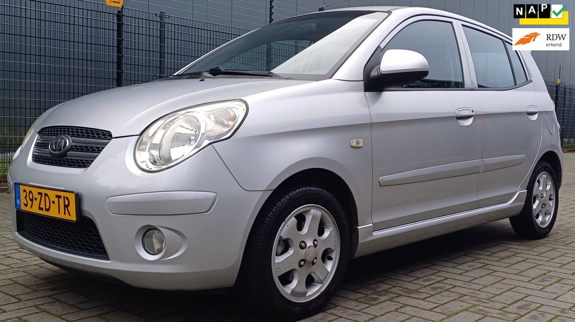 Kia Picanto 1.1 X-ecutive First Edition, Auto's, Stof, Zwart, 4 cilinders, 400 kg