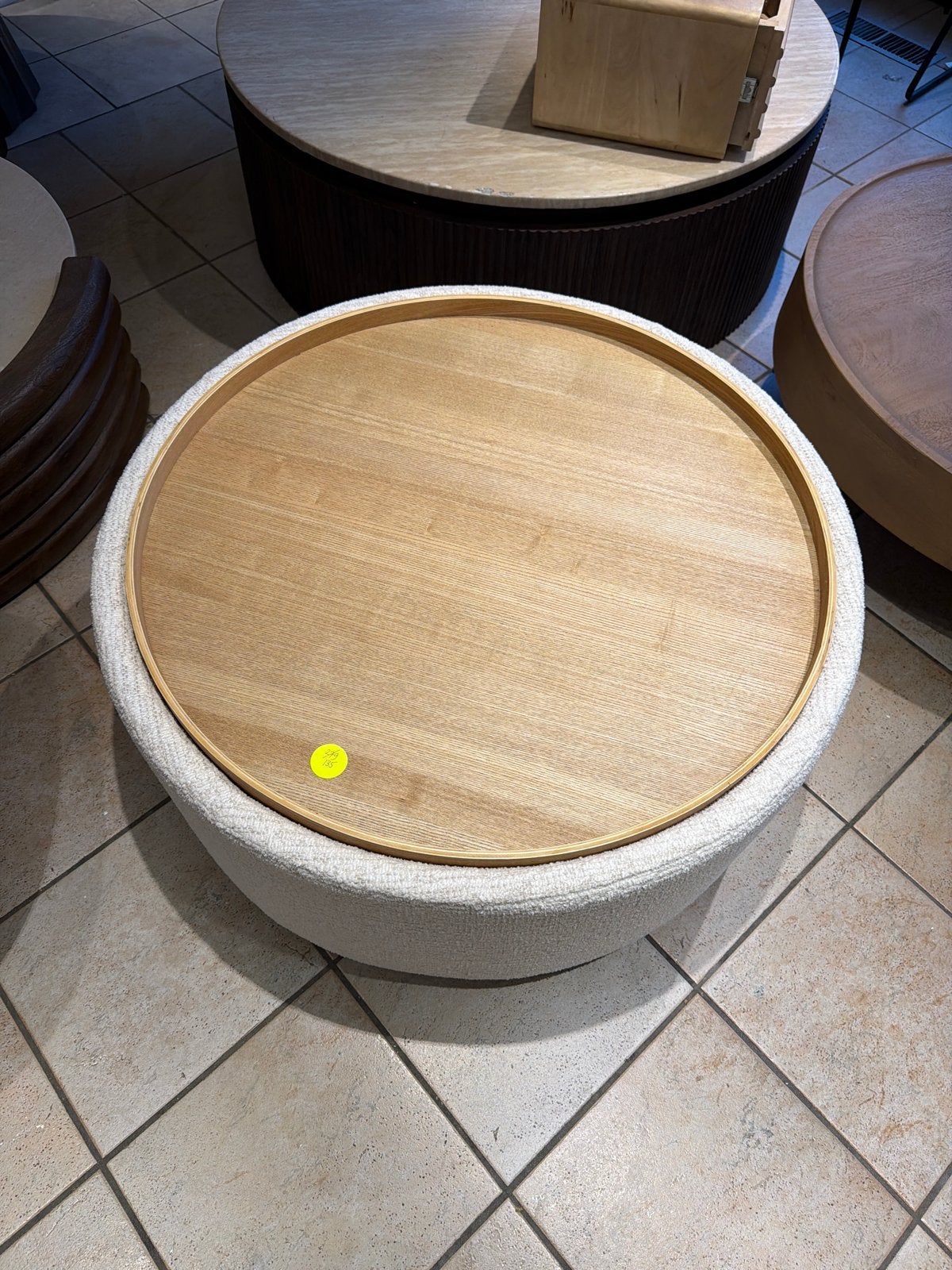 Salontafel Deja Living met opbergruimte, Huis en Inrichting, Tafels | Salontafels, Ophalen, 100 tot 150 cm, Rond, Nieuw