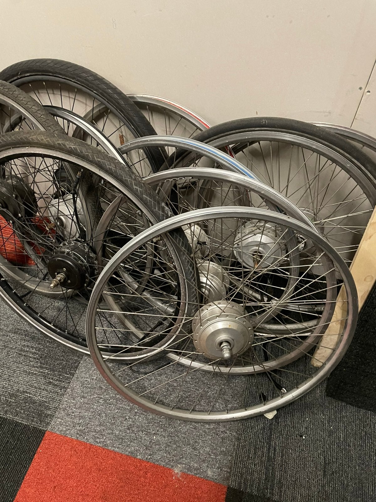 10 x elektrische fiets wielen 28 inch mix partij, Ophalen, Elektrische fiets