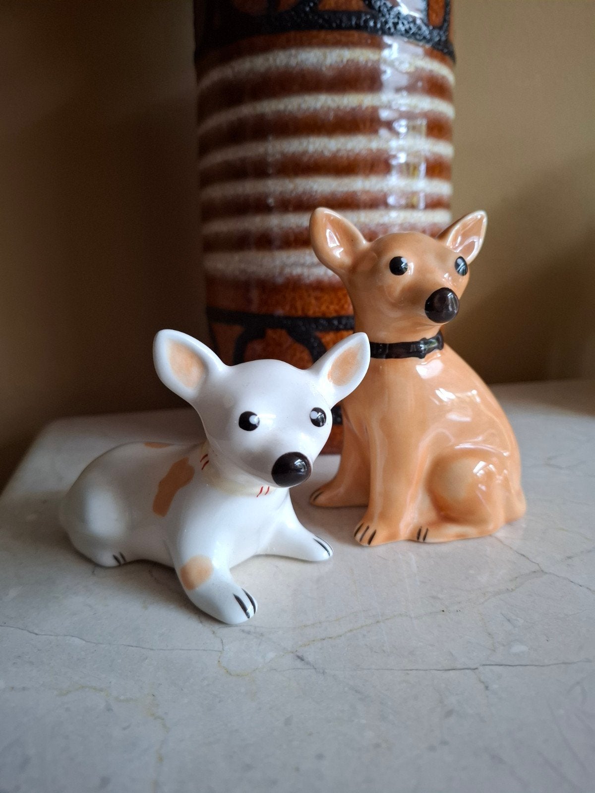 Peper en zoutstel porselein honden, Verzamelen, Ophalen of Verzenden, Zo goed als nieuw, Dier