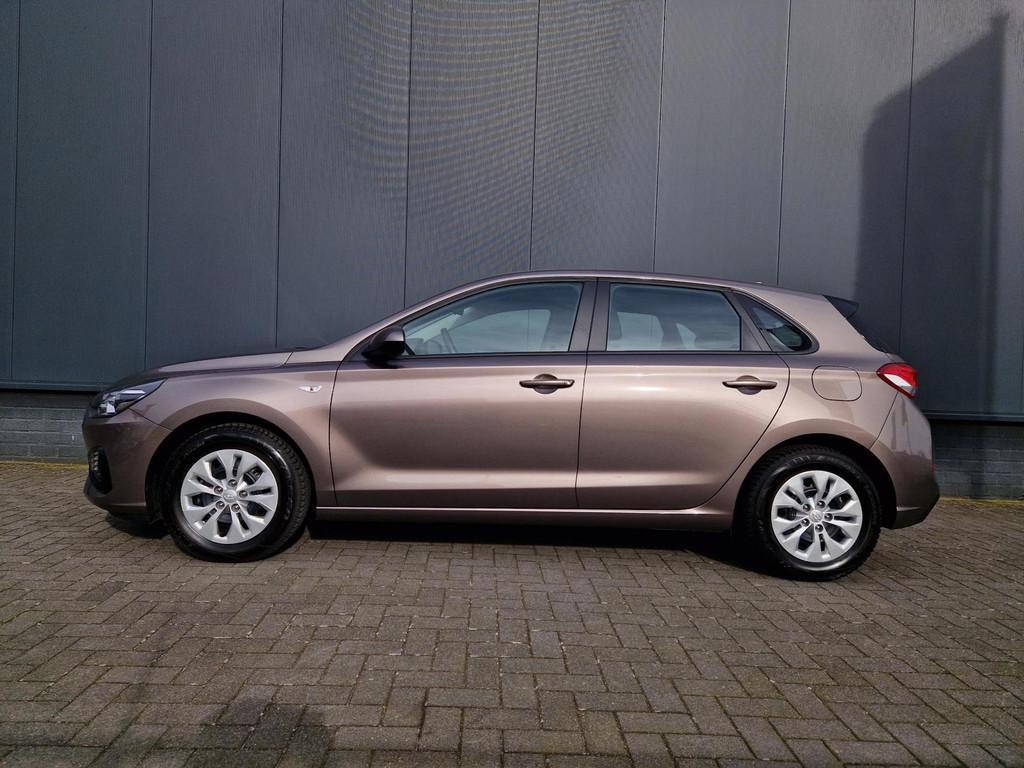 Hyundai I30 1.5 T-GDi MHEV 110pk, Voorwielaandrijving, 12 maanden, 15 km/l, Euro 6