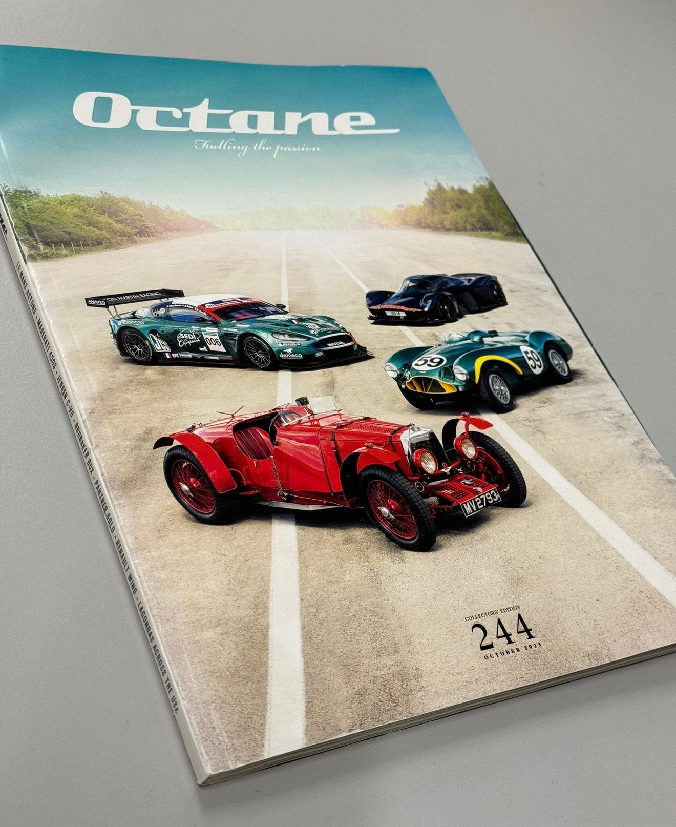 Octane Auto-boek 244 oct 2023 Aston Martin's Le Mans Legends, Boeken, Ophalen of Verzenden, Zo goed als nieuw, Algemeen