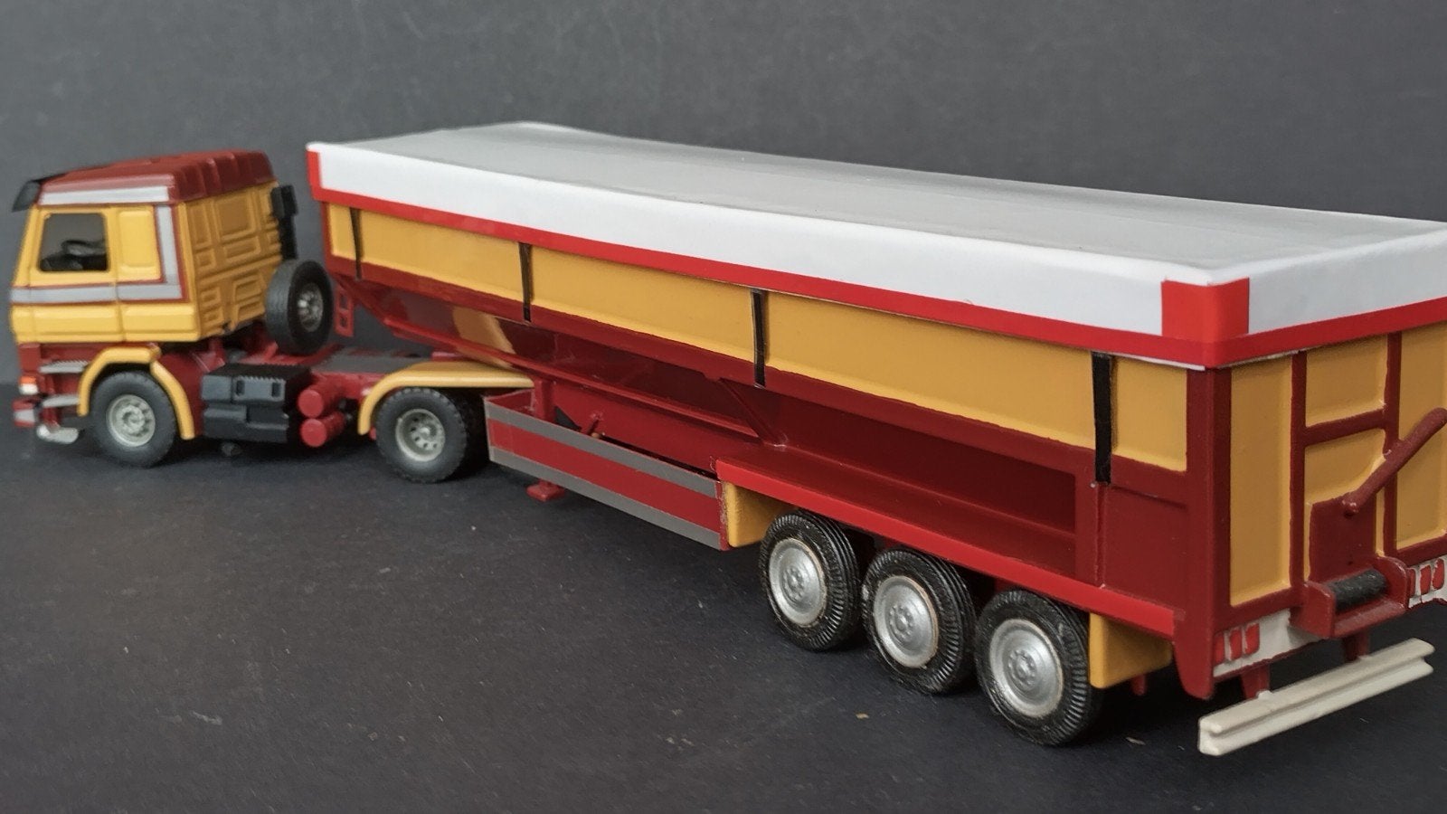 Scania 143 H bulk trailer 1:50 Tekno Pol, Hobby en Vrije tijd, Verzenden, ., Tekno, Zo goed als nieuw