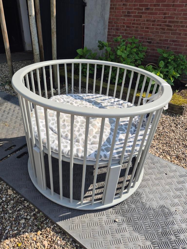 Ronde box lichtgrijs (inclusief wieltjes), Kinderen en Baby's, Boxen, Ophalen, Gebruikt, Rond, Wieltjes