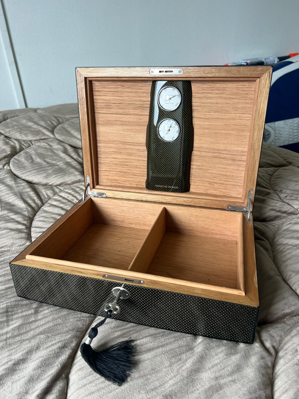 Porsche Design Humidor - Carbon met Hygro/Thermome, Ophalen, Zo goed als nieuw, Tabaksdoos of Verpakking