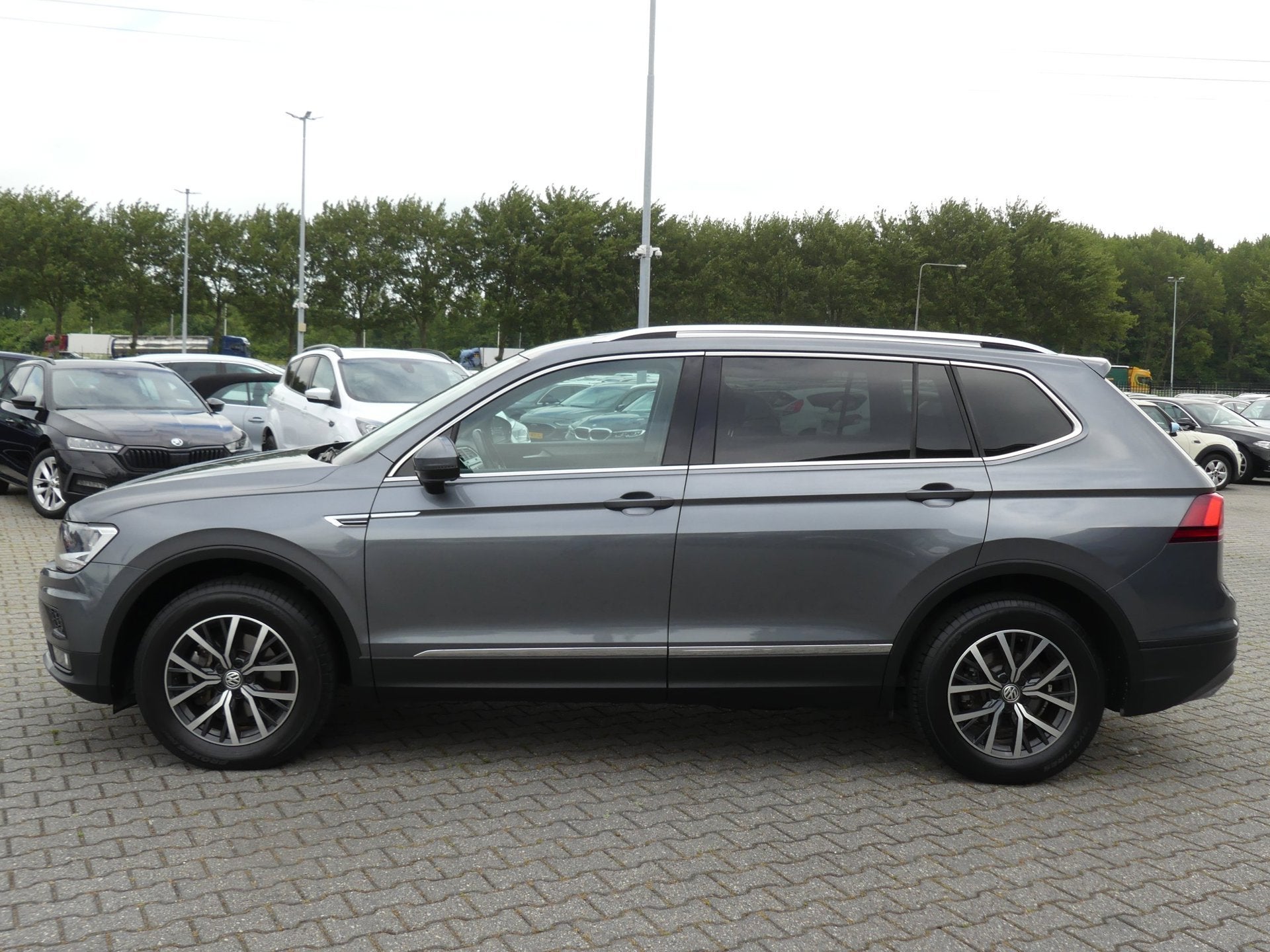 Volkswagen Tiguan Allspace 1.5 TSI 150PK Comfortline Busines, Voorwielaandrijving, Stof, Euro 6, 4 cilinders