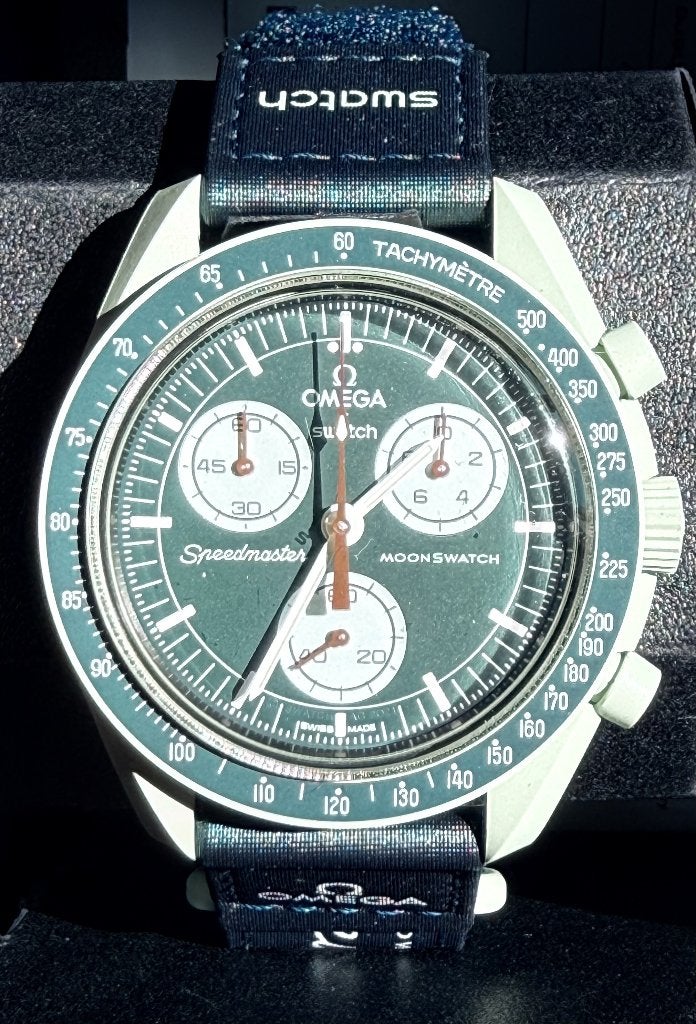 Te Koop Omega+Swatch 'Mission on Earth' horloge, Kunststof, Verzenden, Polshorloge, Nieuw