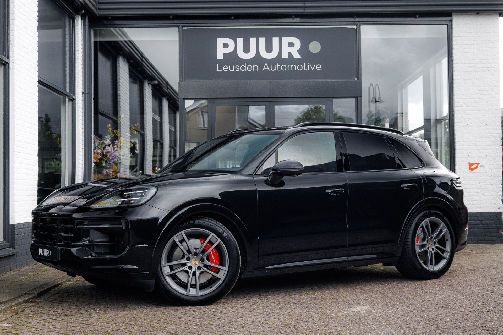 Porsche Cayenne 3.0 E-Hybrid Sport Design Pano - Passenger D, Automaat, Cayenne, Adaptive Cruise Control, Gebruikt
