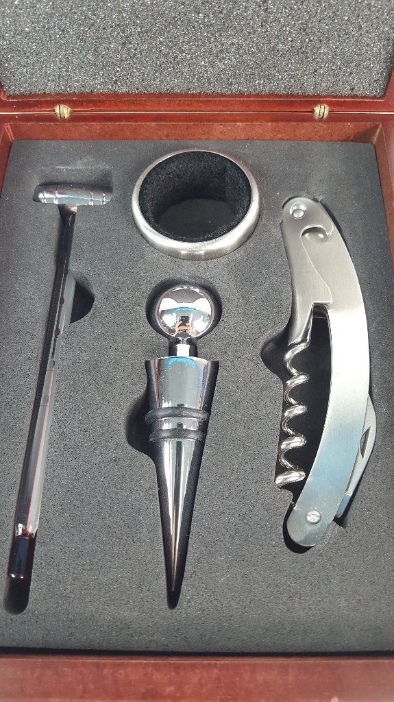 Wijnset giftset in houten kistje, De Echte Kwekkeboom. 2A7, Tweedehands verkoop, Tweedehands verkoop, Gebruikt, Ophalen of Verzenden