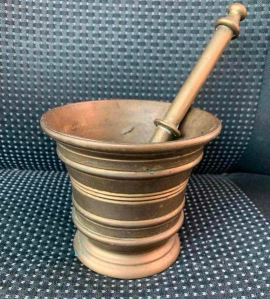 Vijzel schitterende antieke 18e eeuwse bronzen koper vijzel, Antiek en Kunst, Ophalen of Verzenden