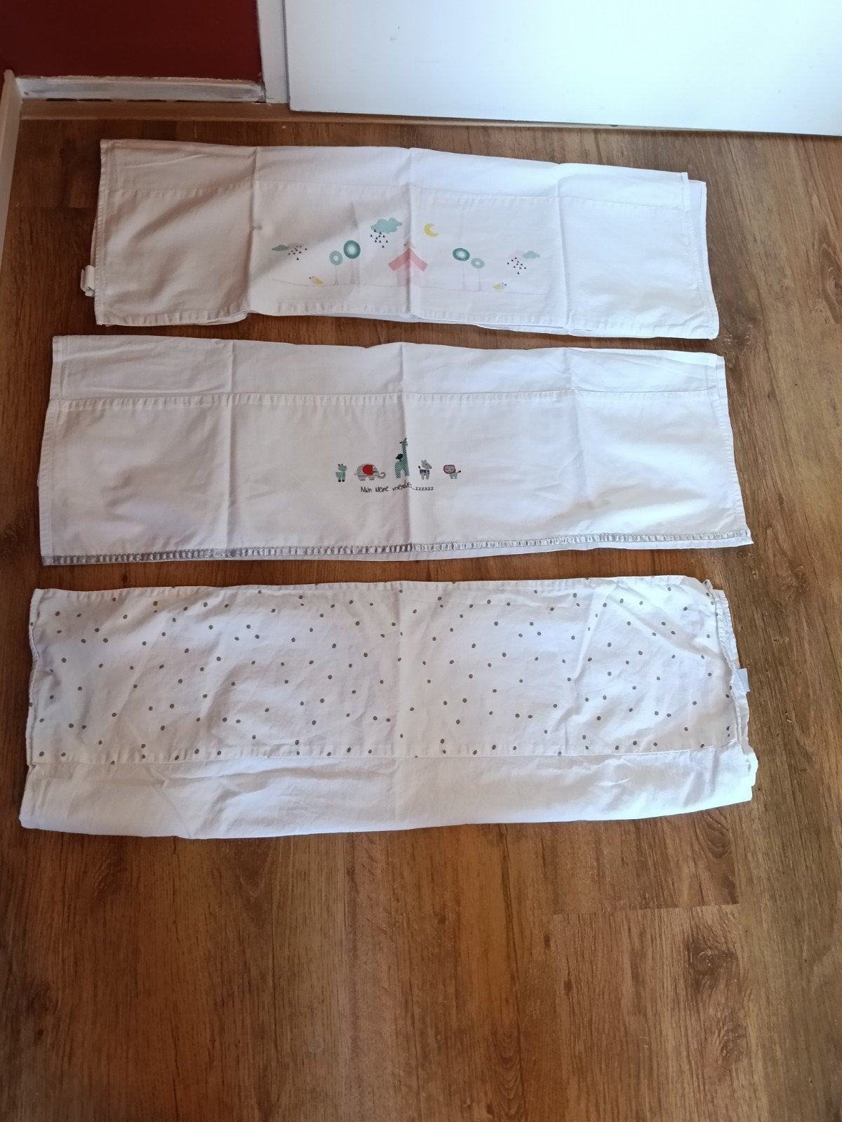 3x witte overtrekken met leuke prints, Kinderen en Baby's, Jongetje of Meisje, Wit, Ophalen of Verzenden, Zo goed als nieuw