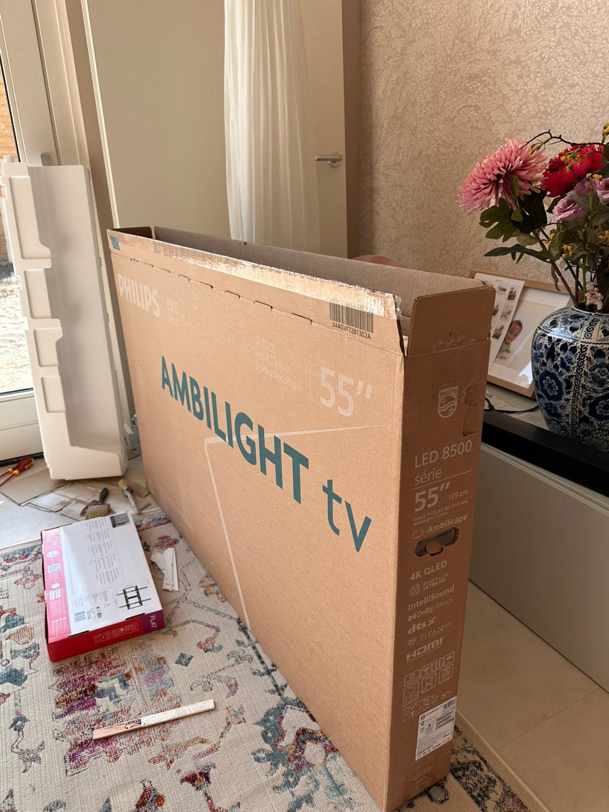 Nieuwe Ambilight Philips TV 55inch meekleurende verlichting, Minder dan 4 cm, Overige materialen, Ophalen of Verzenden, Zo goed als nieuw