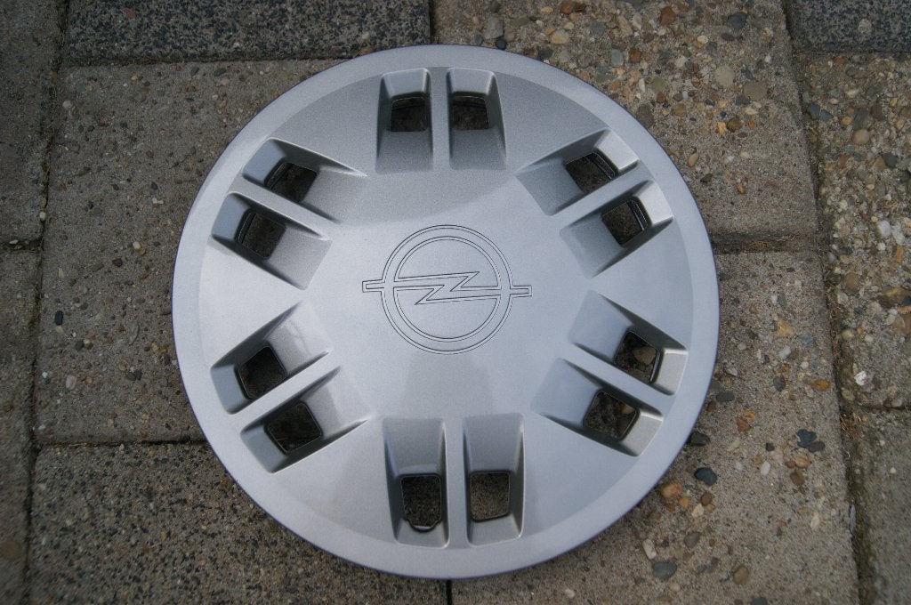 1 losse originele wieldop Opel Kadett GLS 13 inch (Nieuw), Ophalen of Verzenden, Nieuw