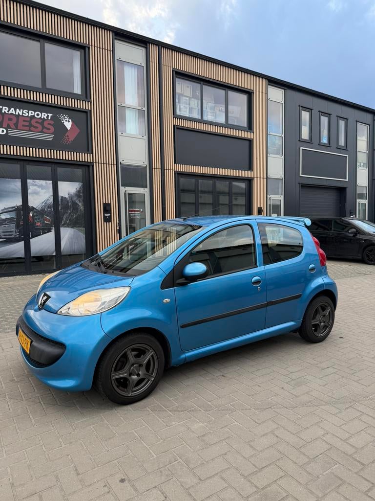Peugeot 107 1.0 12V 5DEURS 2007 Blauw AIRCO/NAP/CARPLAY, Voorwielaandrijving, 68 pk, Origineel Nederlands, Bedrijf