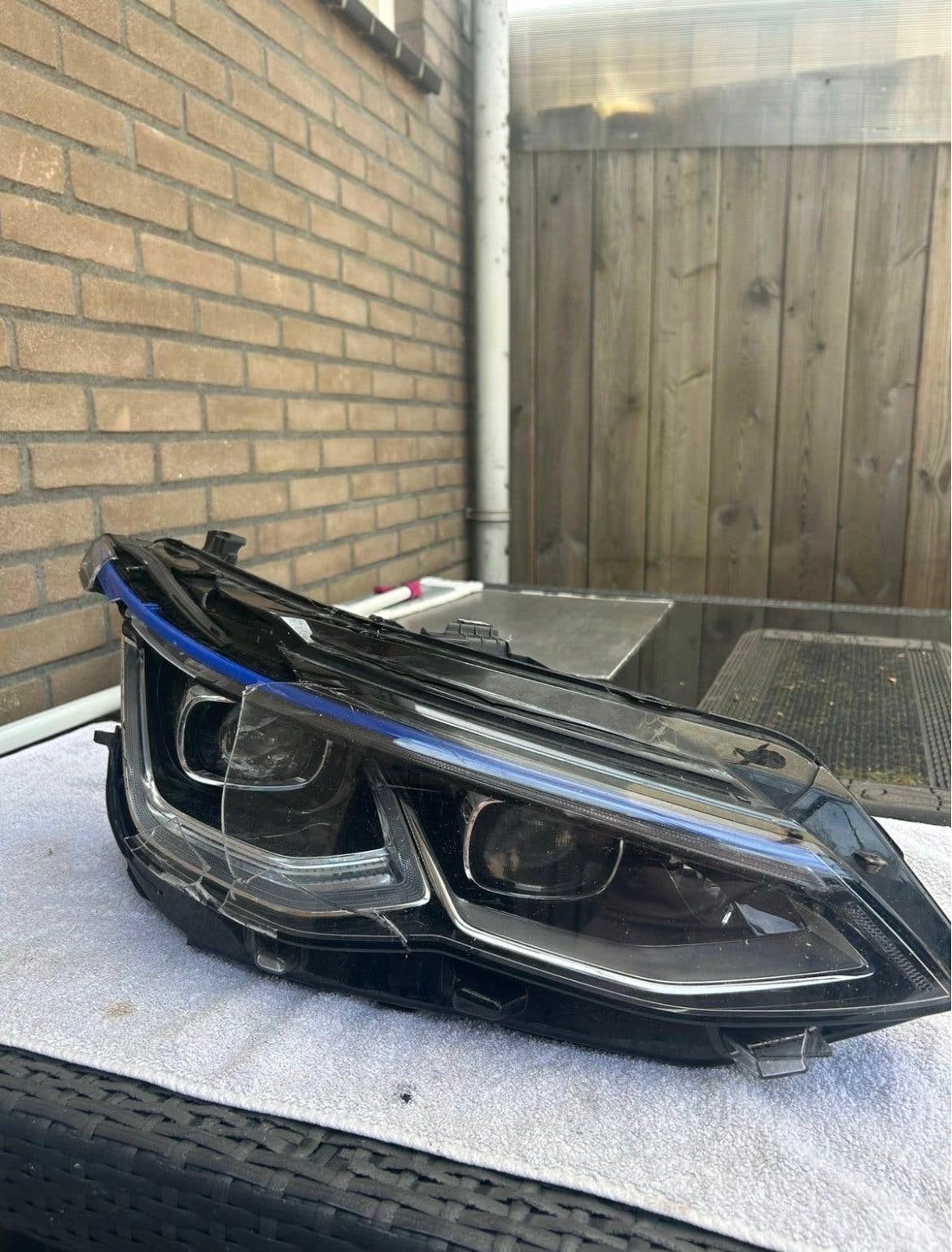 Volkswagen Golf 8 R LED Koplamp Rechts (5H1.941.060.S), Auto-onderdelen, Ophalen of Verzenden, Gebruikt, Volkswagen