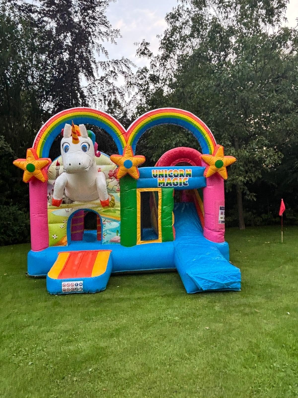 Springkussen 'Unicorn' te huur, Ophalen of Verzenden, Zo goed als nieuw, Overige