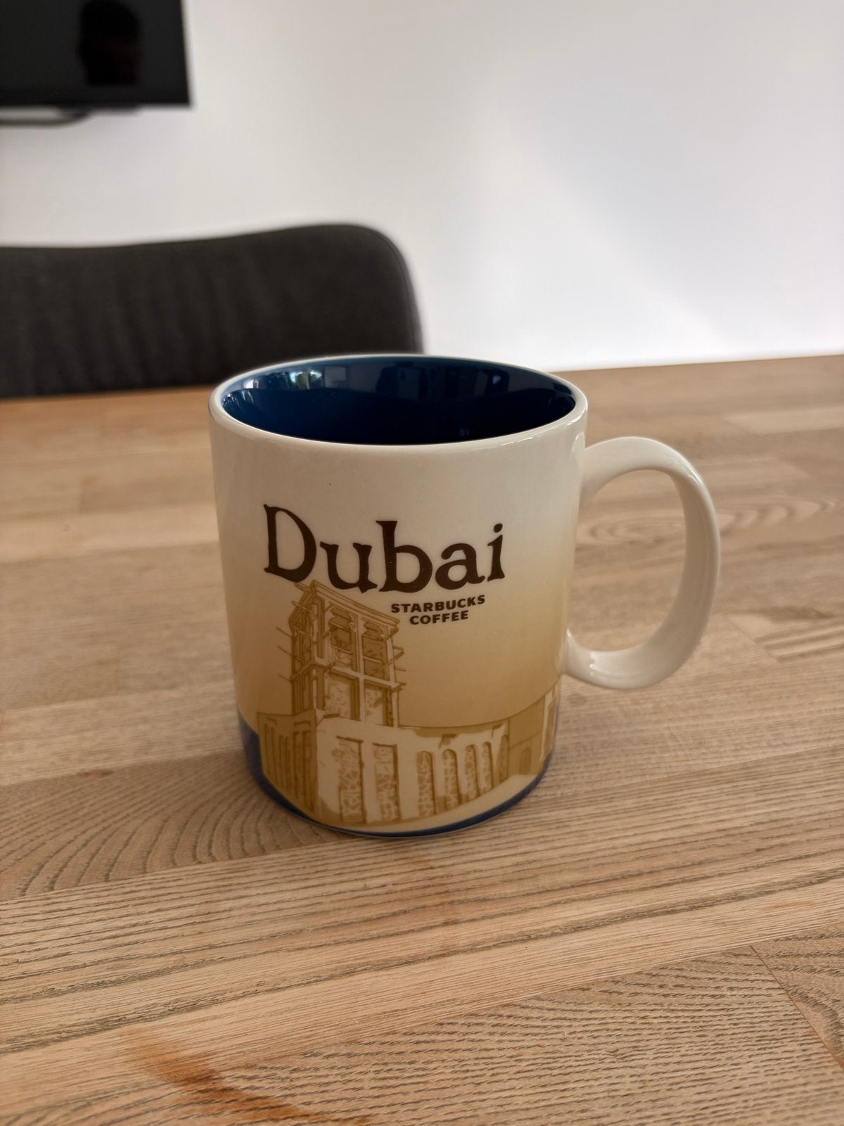 Starbucks Dubai Mok - Nooit gebruikt, Keramiek, Zo goed als nieuw, Overige stijlen, Starbucks