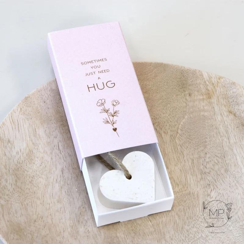 Little giftbox zeep “sometimes you need a hug”, -, -, Nieuw, Roze