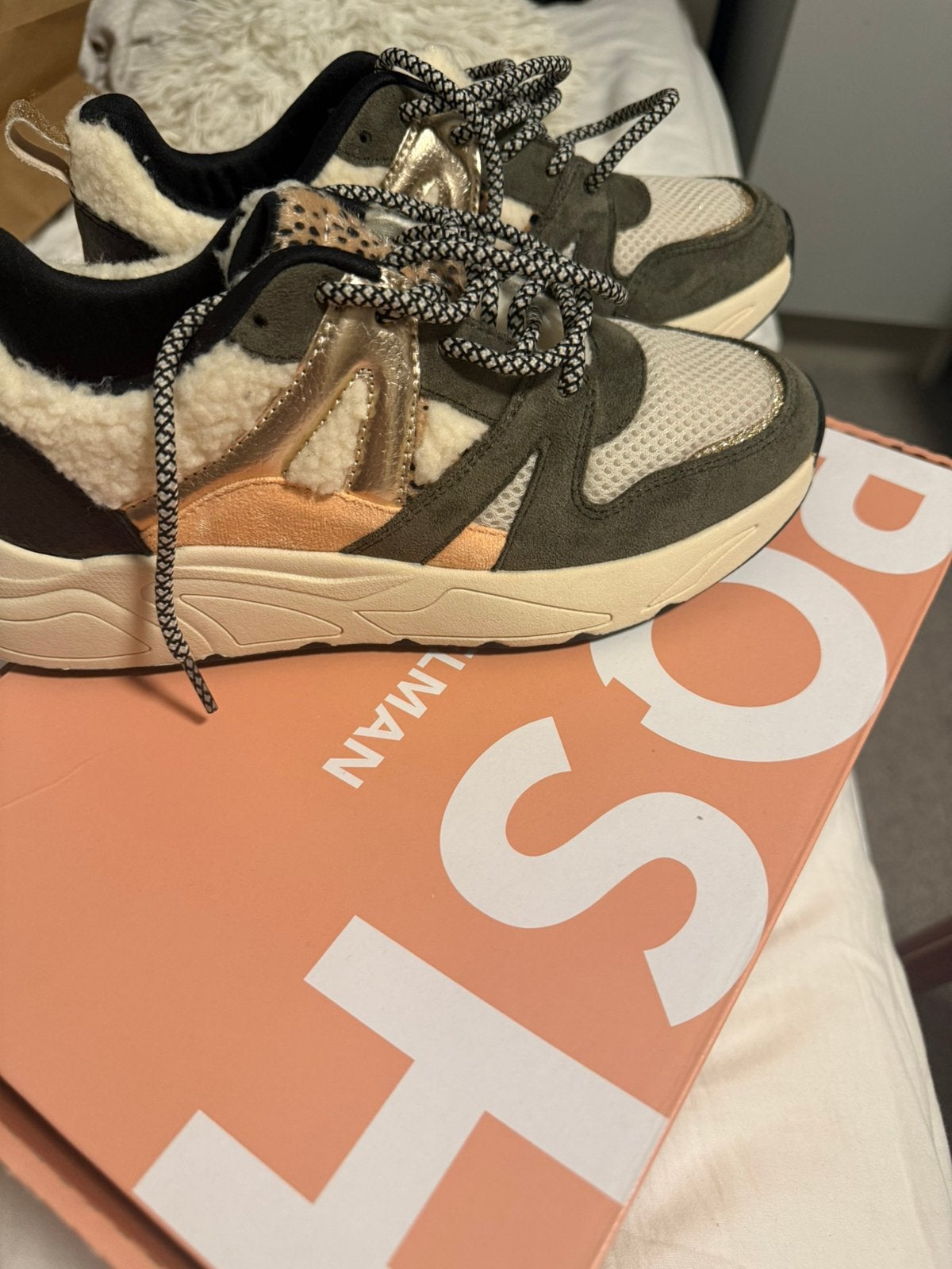 Stoere dames sneakers posh– maat 38, Kleding | Heren, Schoenen, Ophalen, Nieuw, Overige kleuren, Sneakers of Gympen