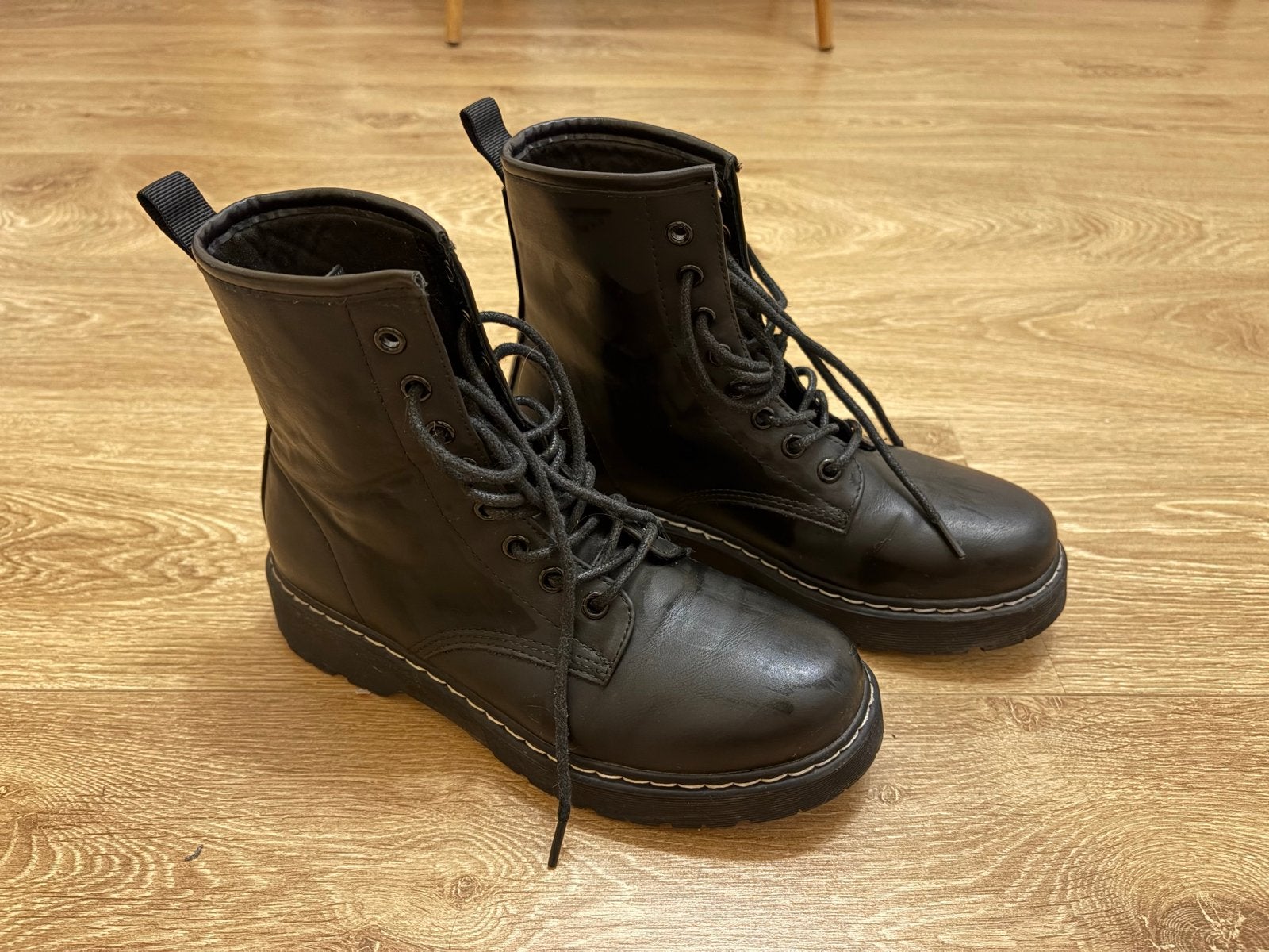 Zwarte Scapino laarsjes maat 37, Kleding | Dames, Schoenen, Ophalen of Verzenden, Zo goed als nieuw, Zwart, Lage of Enkellaarzen