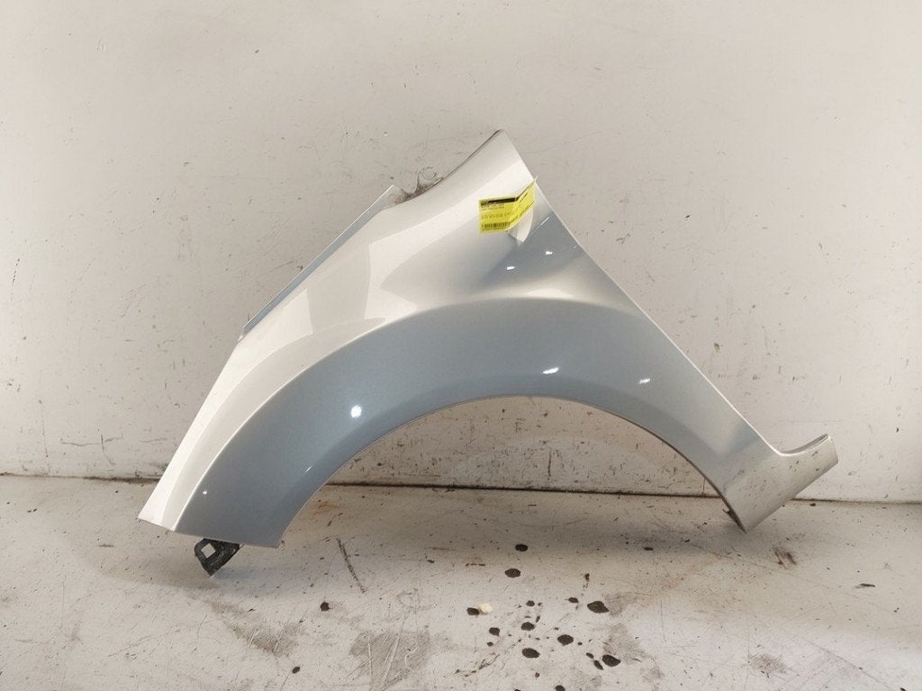 Spatbord Links Voor Ford Fiesta 6 (JA8) 2014 1777181, Gebruikt, Henry-Ford-Straße  1, Köln 50735, , Duitsland, Ford-Werke GmbH