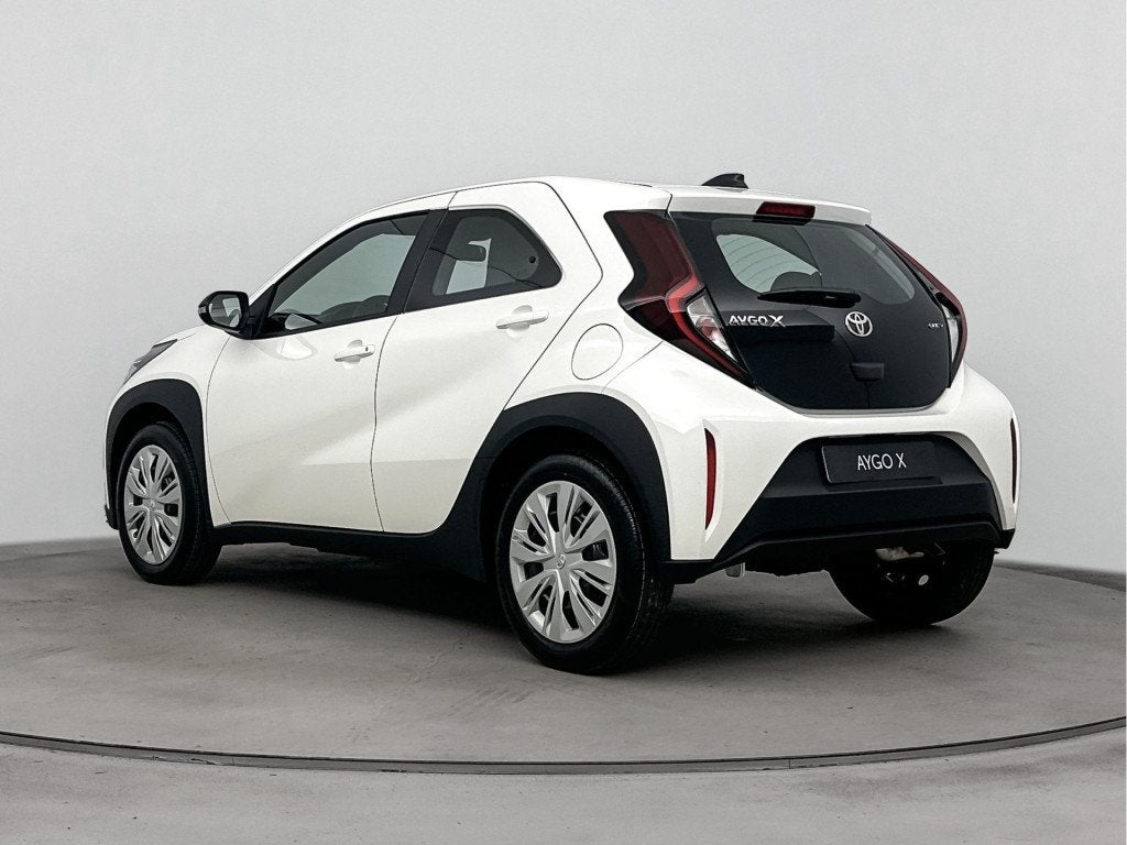 Toyota Aygo X Hybrid 115 play *DEMO* | Apple Carplay & Andro, 12 maanden, Stof, 4 stoelen, 116 pk