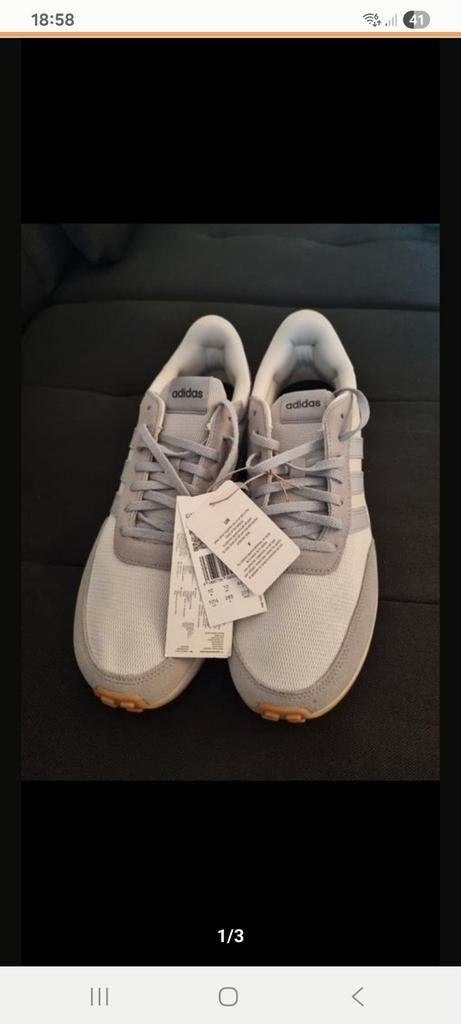 Nieuwe adidas heren schoenen maat 44/5 kan verzend worden., Overige kleuren, Nieuw, Ophalen of Verzenden, Sneakers of Gympen