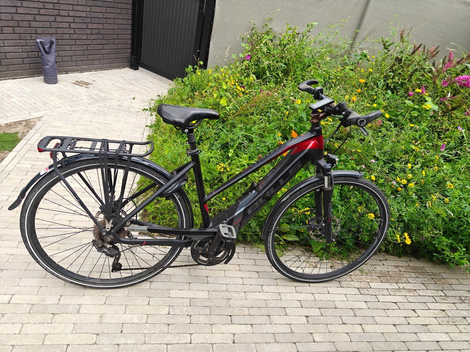 Bulls Lacuba EVO 255 E-bike - Zwart/Rood, Ophalen, Gebruikt, 30 tot 50 km per accu, Overige merken