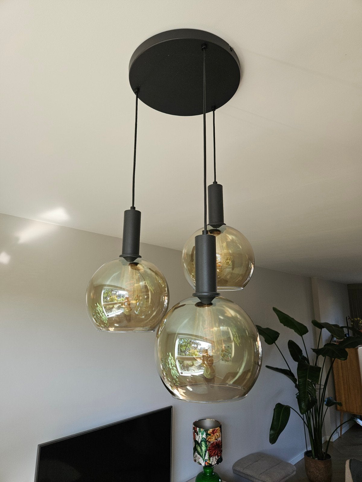 Moderne Hanglamp met Rookglas Bollen - Drie Lichtpunten, Modern, Industrieel, Zo goed als nieuw, Glas, E27 (groot)