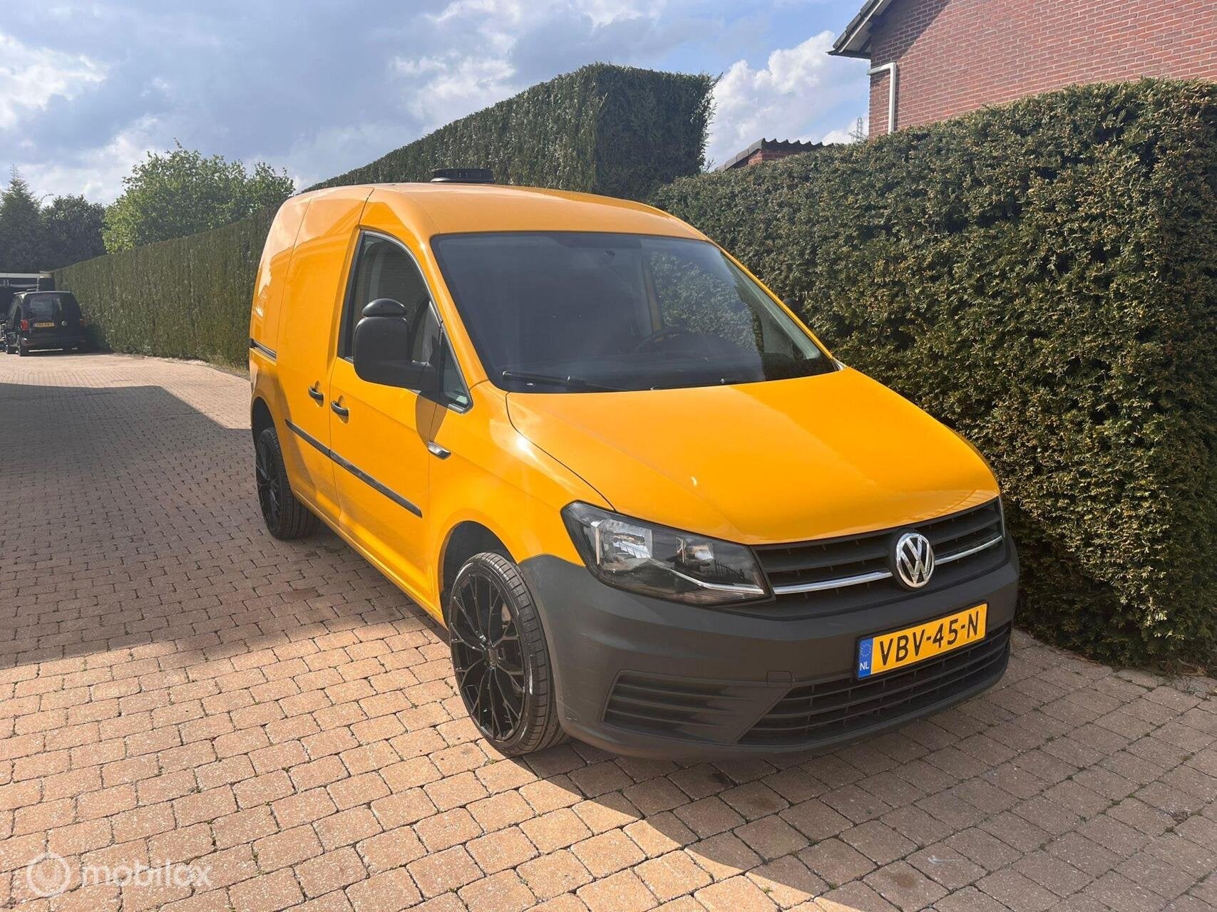 2X Volkswagen Caddy Bestel 2.0 TDI L1H1 BMT SLECHTS 98000 KM, Dealer onderhouden, Gebruikt, 4 cilinders, Volkswagen
