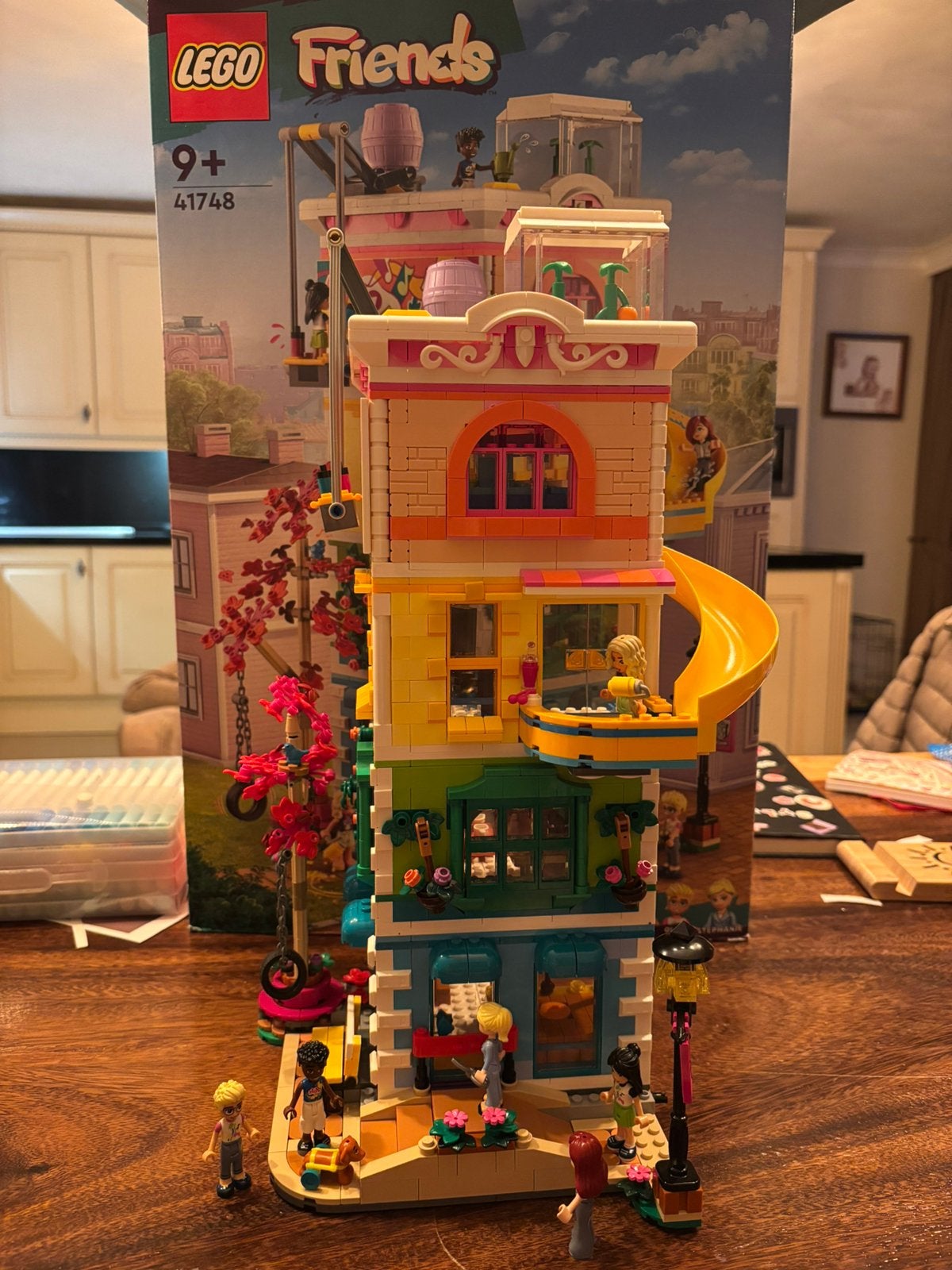 Lego friends flatgebouw, Ophalen of Verzenden, Zo goed als nieuw
