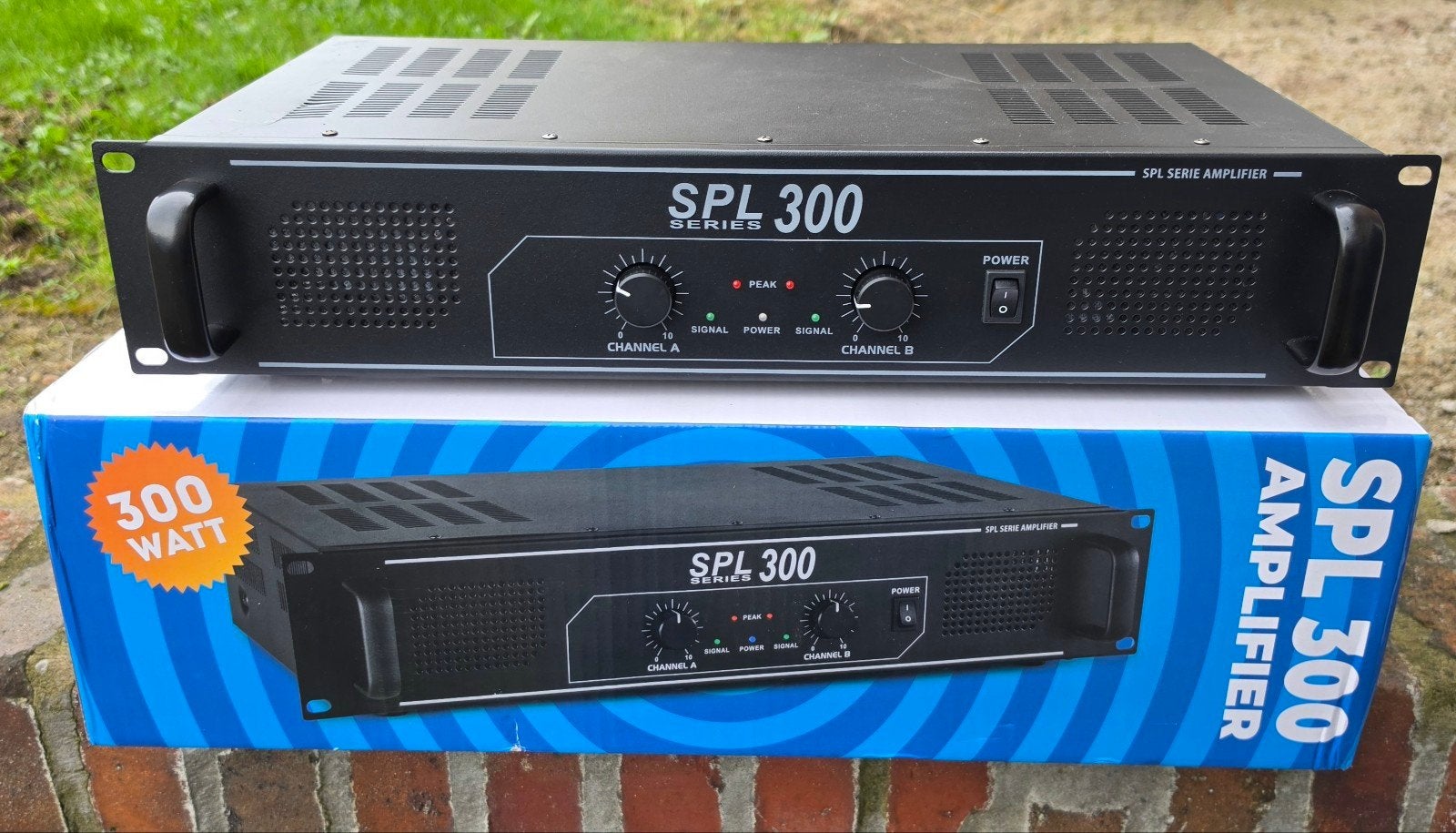 Skytec SPL-300 Versterker 2 x 150 watt. ( Nieuw), Ophalen of Verzenden, Nieuw, Minder dan 500 watt