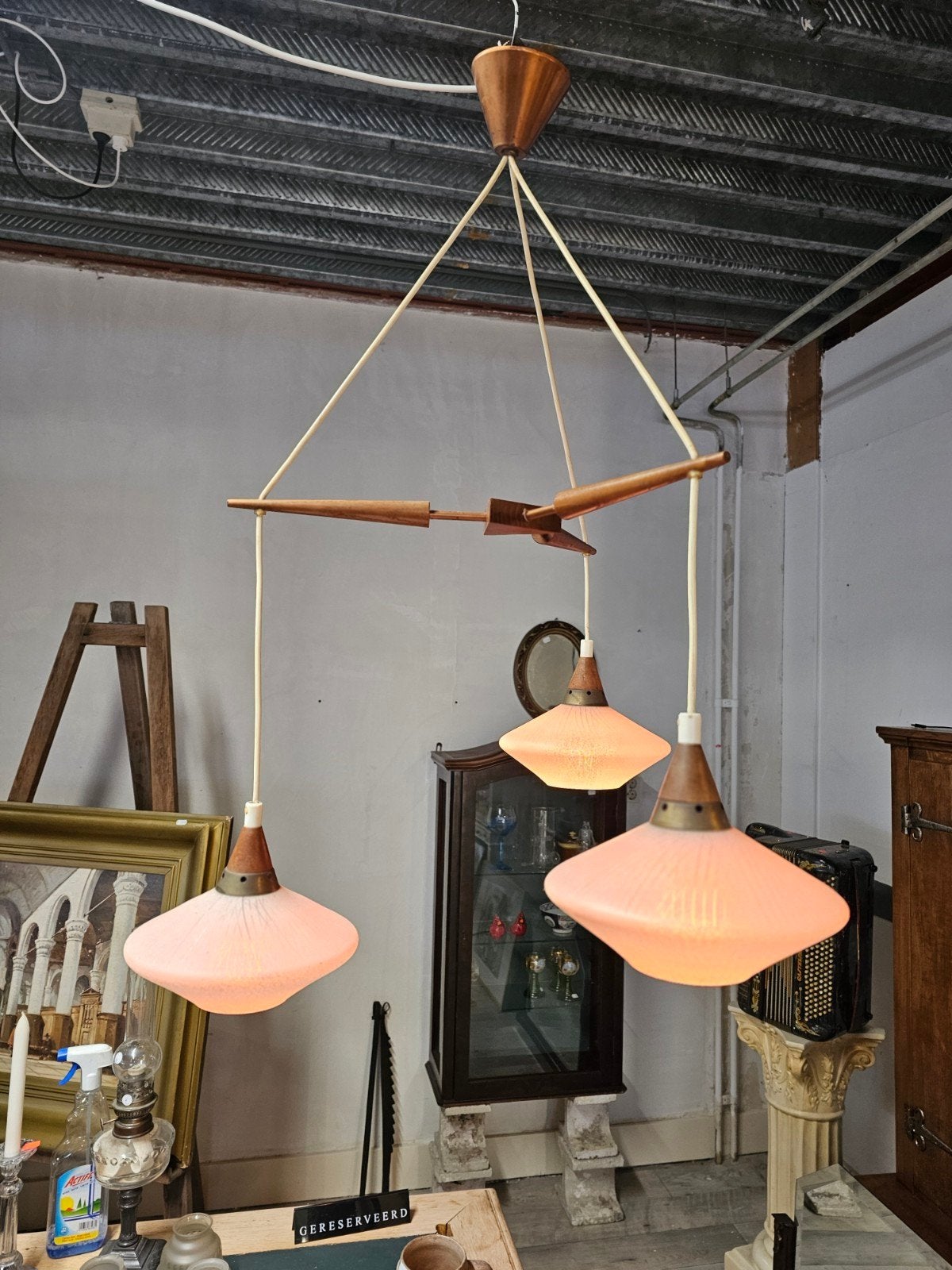Stijlvolle Mid-century Moderne Kroonluchter - Teak & Glas, Ophalen of Verzenden
