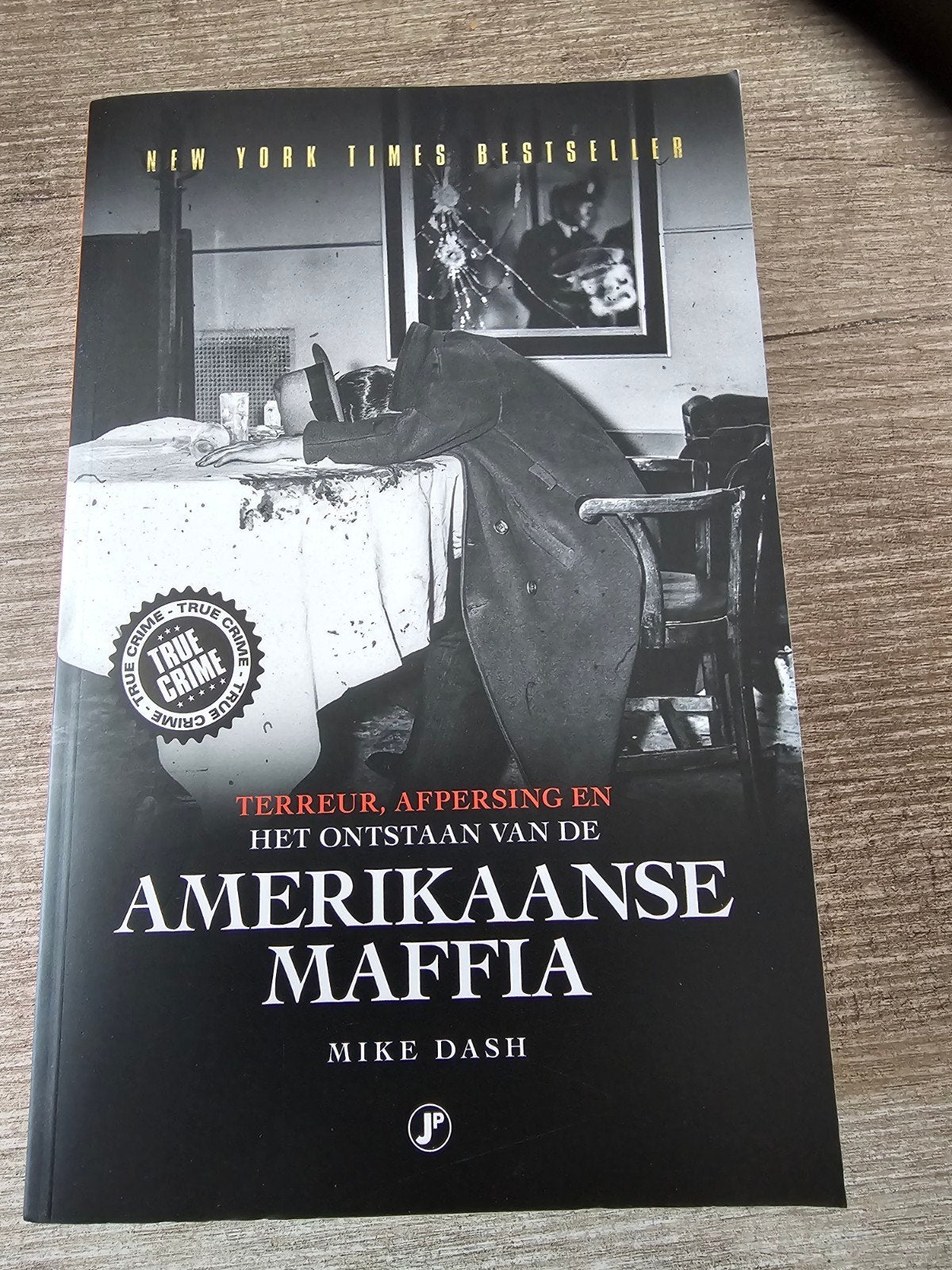 Amerikaanse Maffia - Mike Dash (True Crime), Boeken, Ophalen of Verzenden, Gelezen, Mike Dash