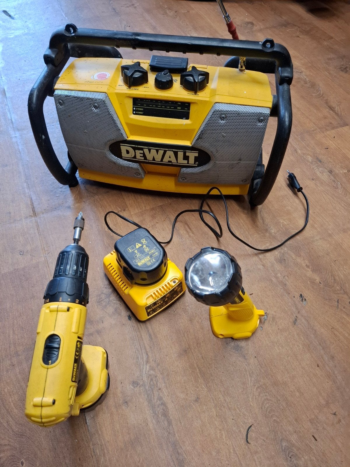 DeWalt DC740KA Boormachine met 2x 12V 2.0Ah XR2 accu's, Ophalen of Verzenden, Gebruikt, Boormachine