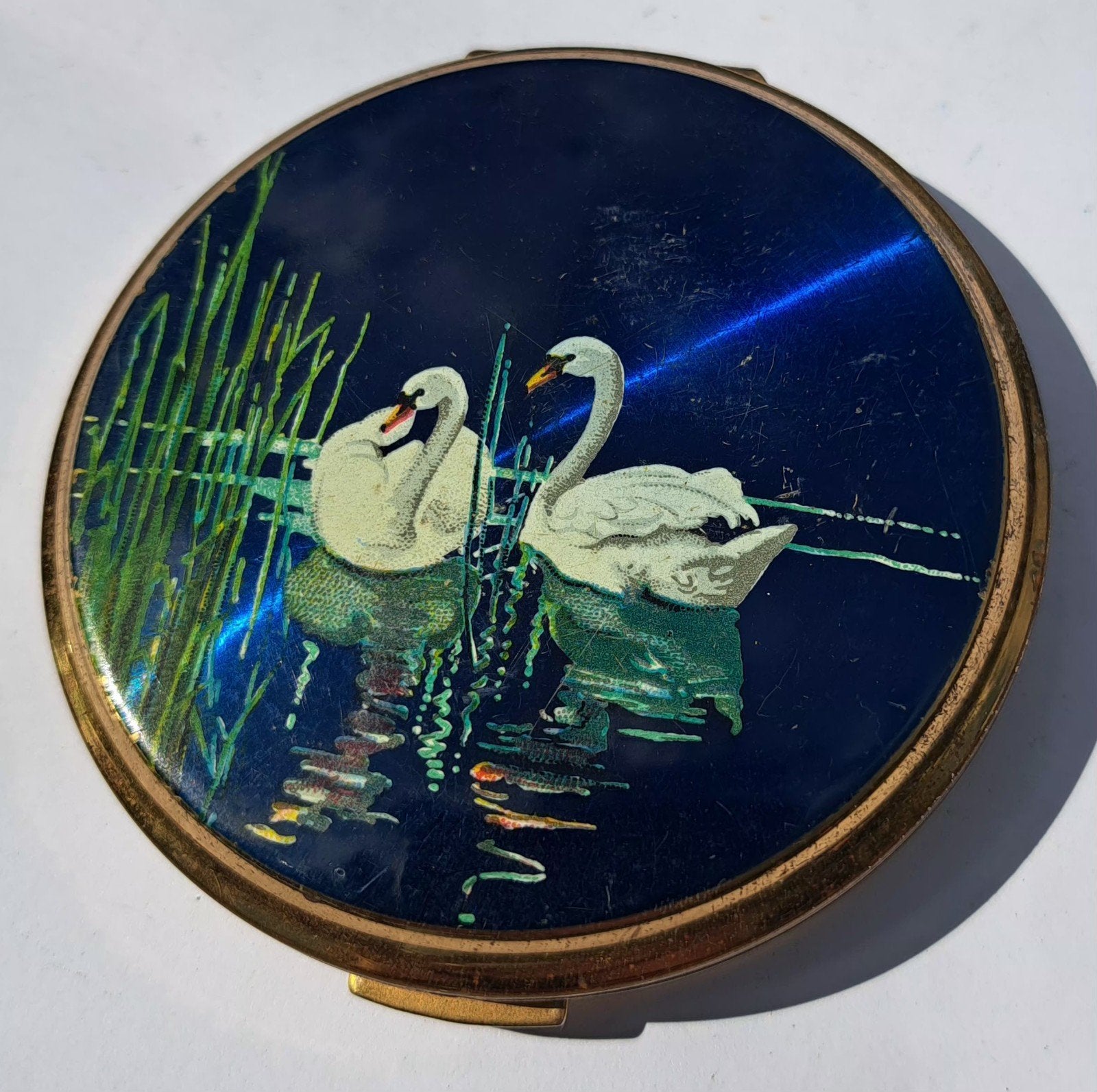 Vintage Stratton poederdoos met zwanenmotief, Antiek en Kunst, Ophalen of Verzenden
