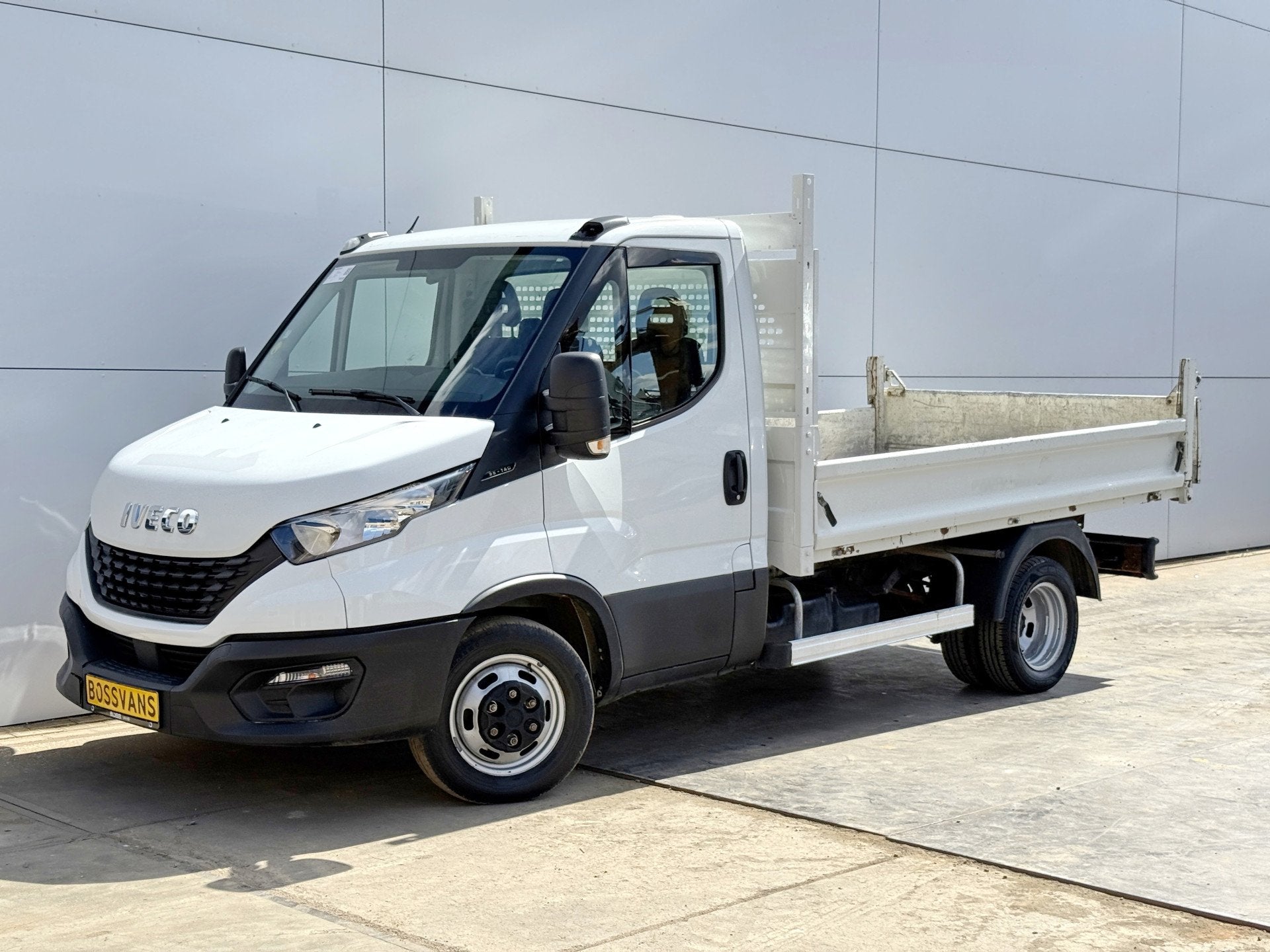 Iveco Daily 35C14 2.3 Kipper Dubbellucht 3,5t Airco Cruise C, 2571 kg, Gebruikt, Zwart, 4 cilinders
