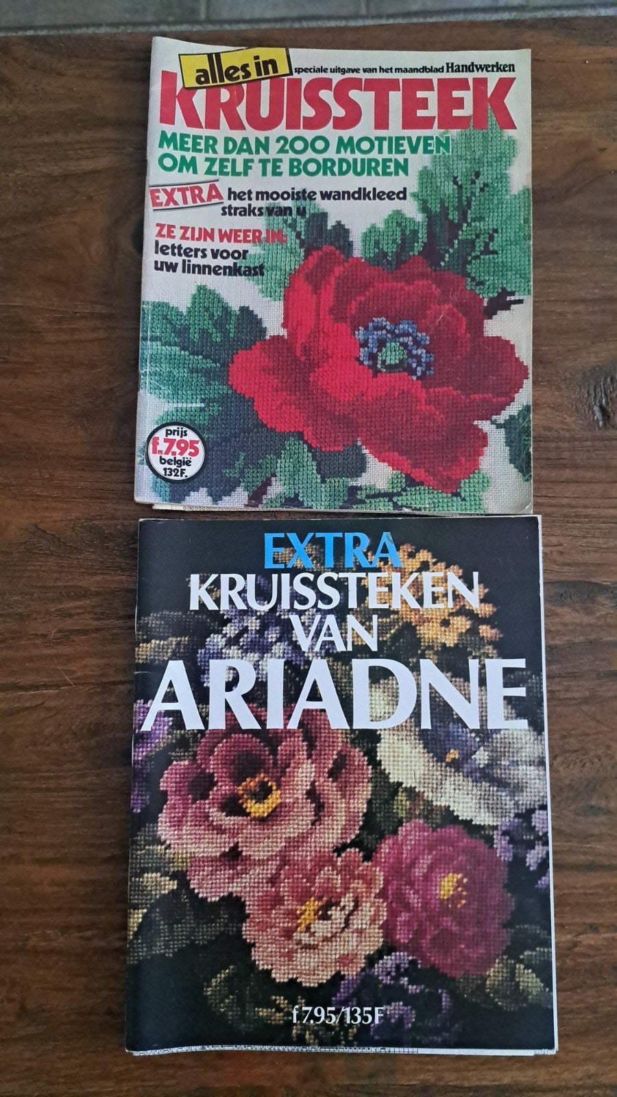 Ariadne Kruissteken Borduurmagazines (2 stuks), Ophalen of Verzenden, Gebruikt, Handborduren, Patroon