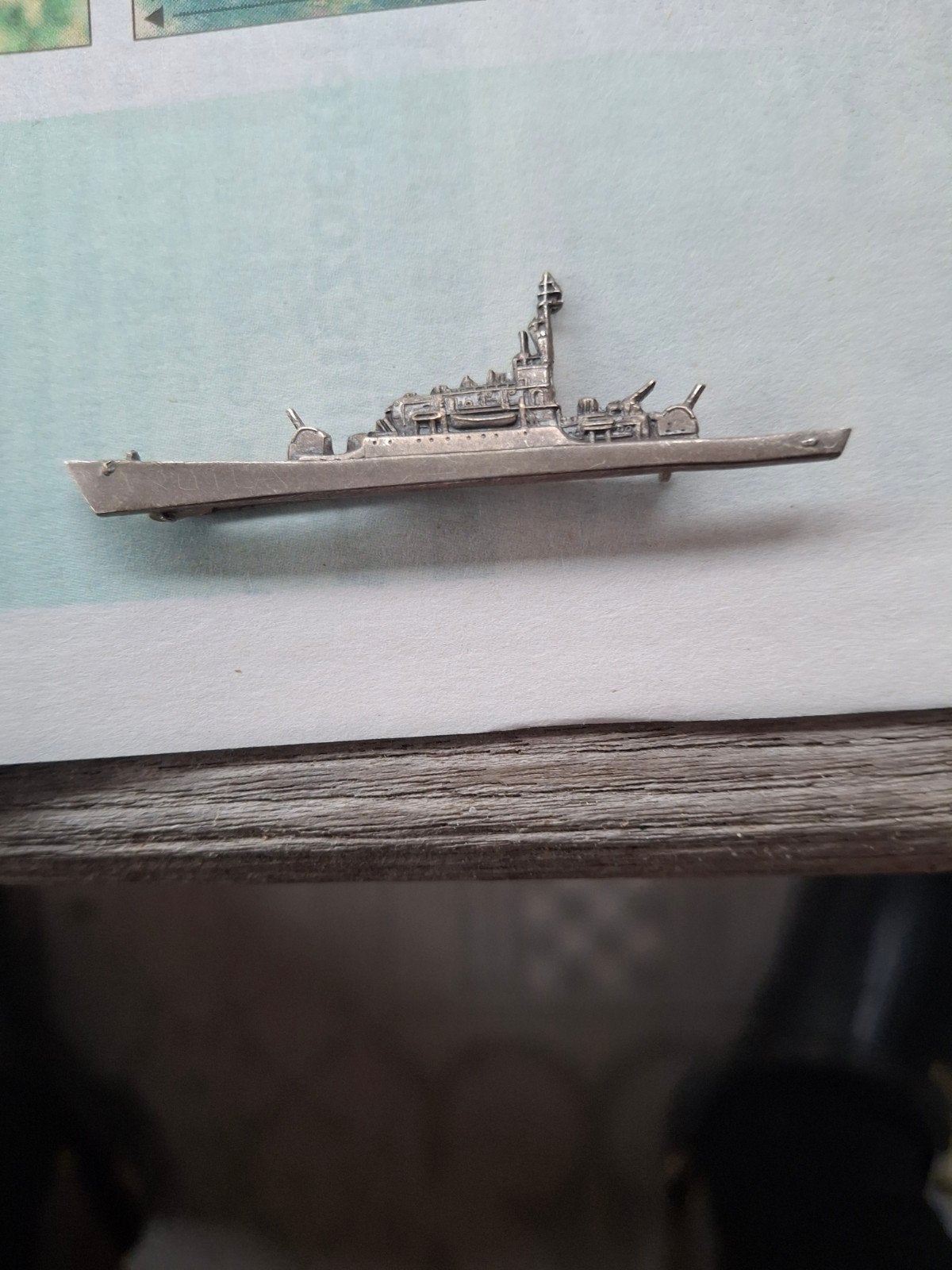 broche marine schip, Ophalen of Verzenden, Marine, Nederland, Miniatuur of Beeldje