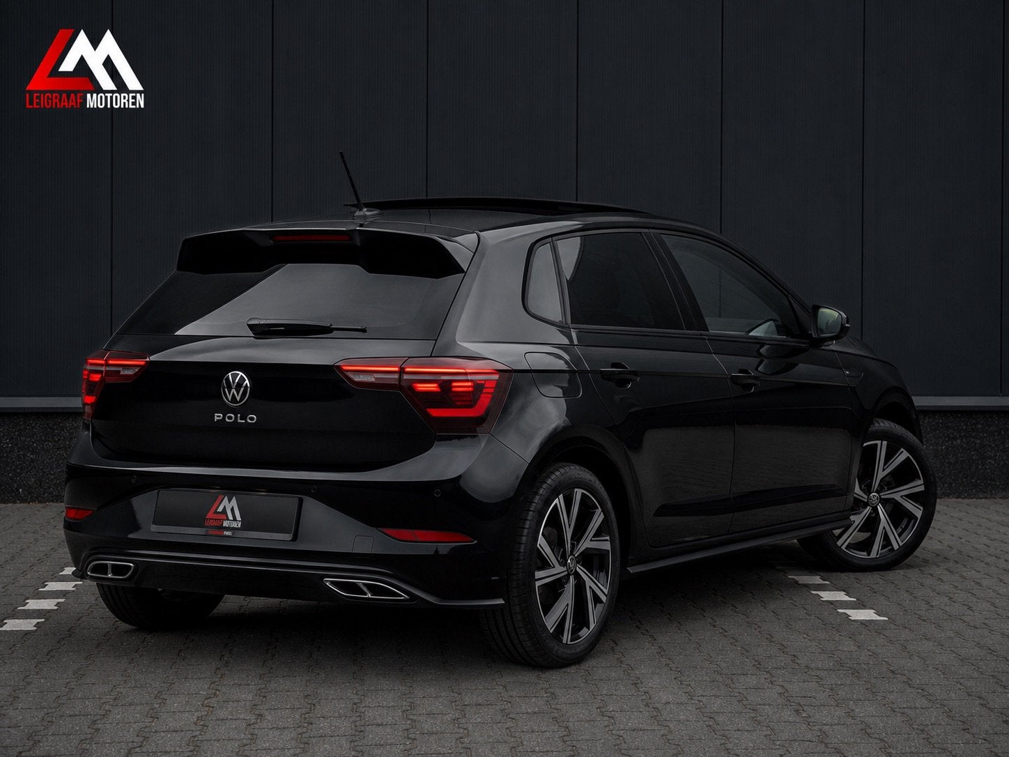 Volkswagen Polo 1.0 TSI -R line- Keyless - Pano - ALLE OPTIE, Met garantie (alle), Zwart, Bedrijf, 999 cc